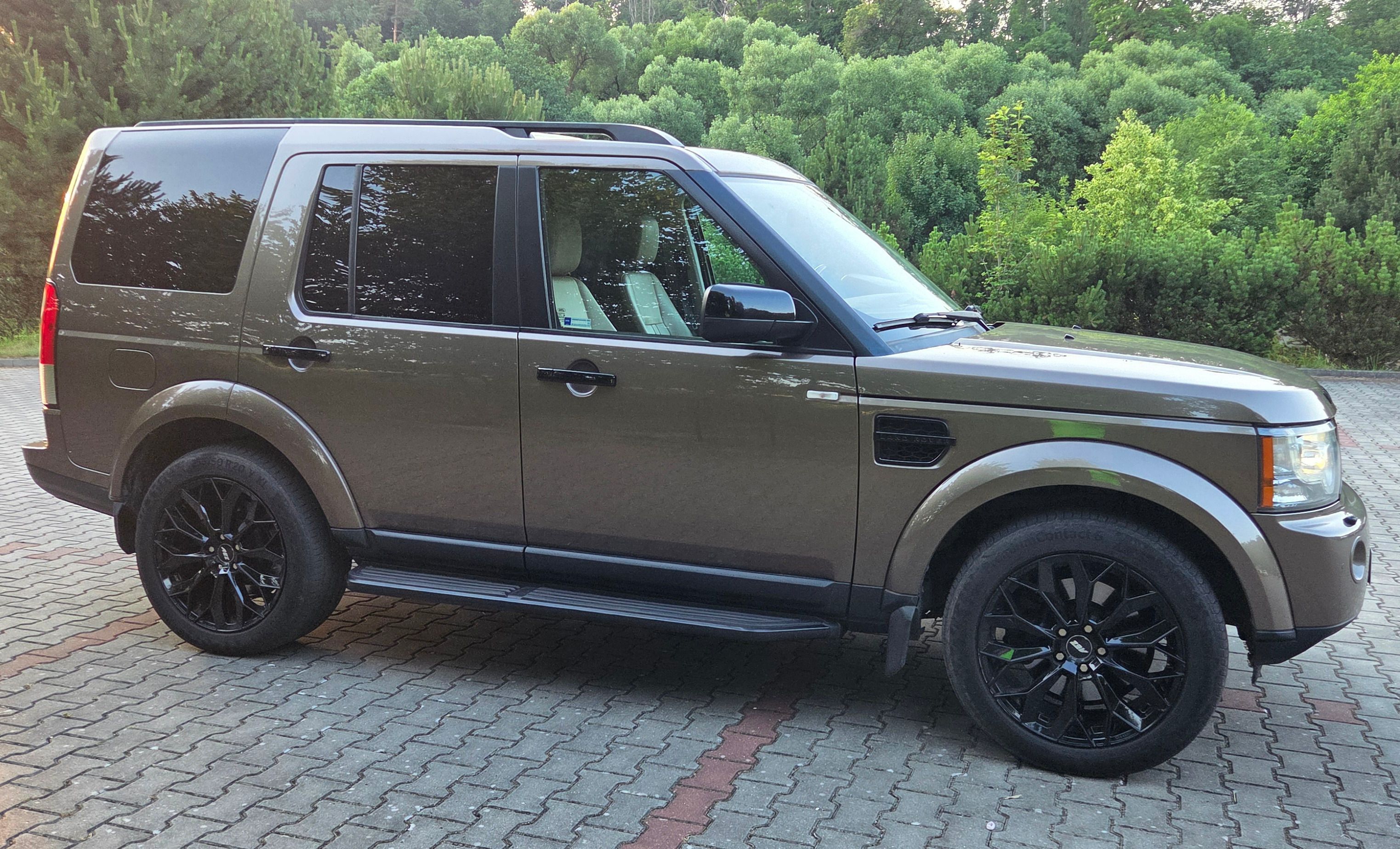 Land Rover Discovery, Land Rover Discovery SDV6 HSE - fotka 5