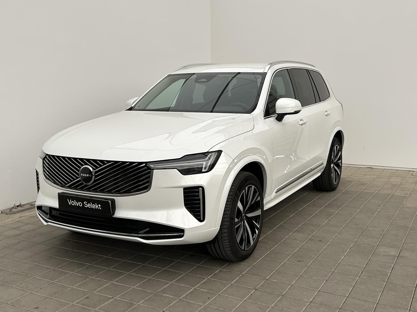 Volvo XC90, 2.0B5 184kW 4x4  .