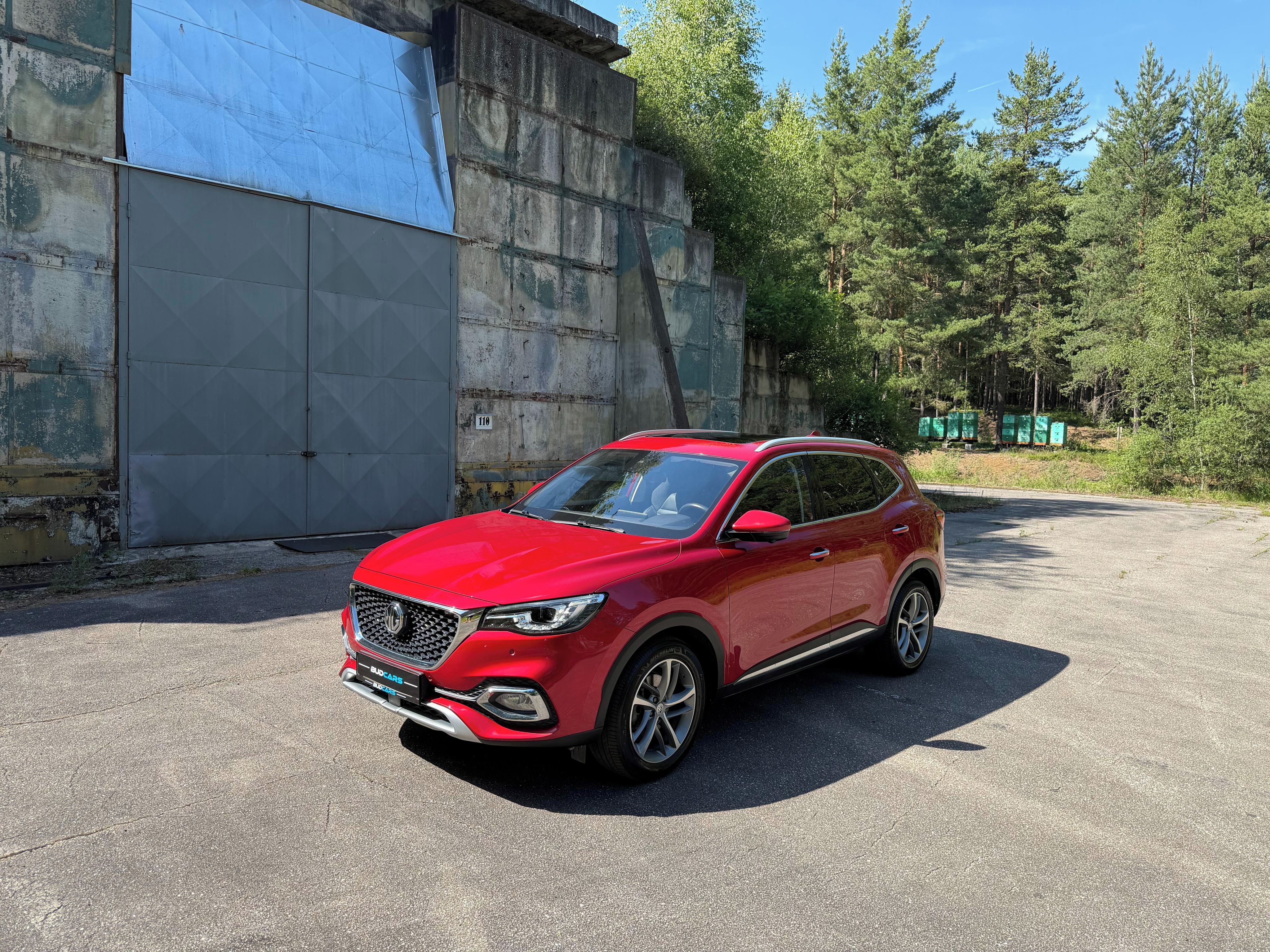 MG eHS, 1.5 T PHEV Exclusive 190kW Aut - fotka 6