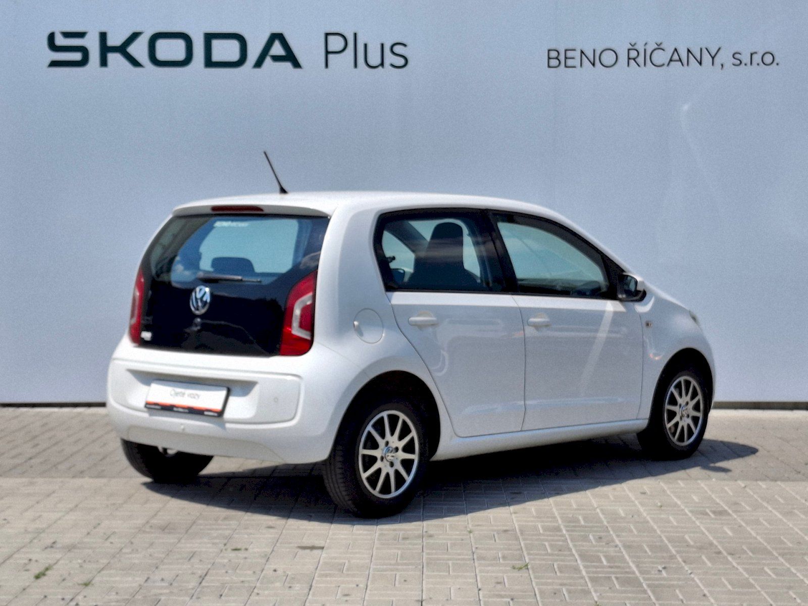 Volkswagen Up!, Move 1,0MPi 44kW - fotka 2