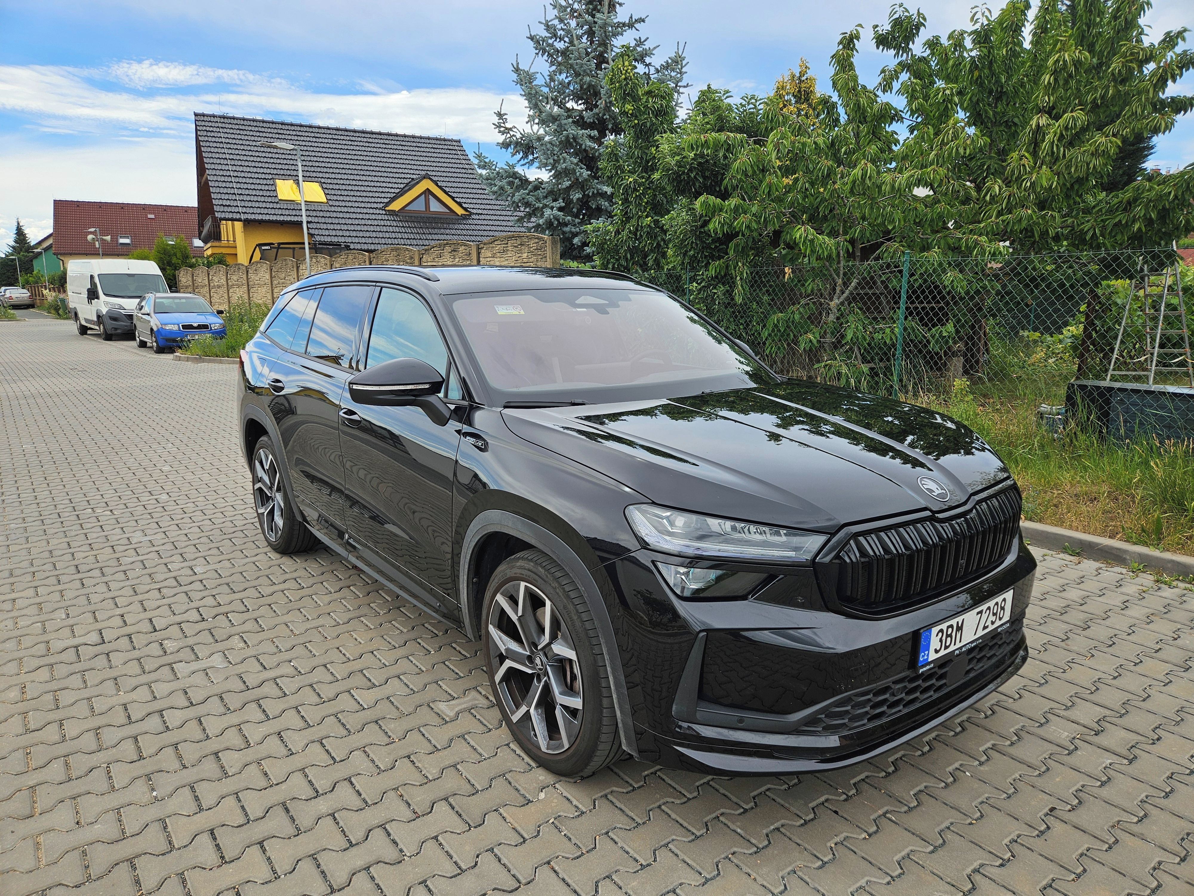 Škoda Kodiaq, SPORTLINE 2.0TDI,110kW Nez.Top - fotka 3