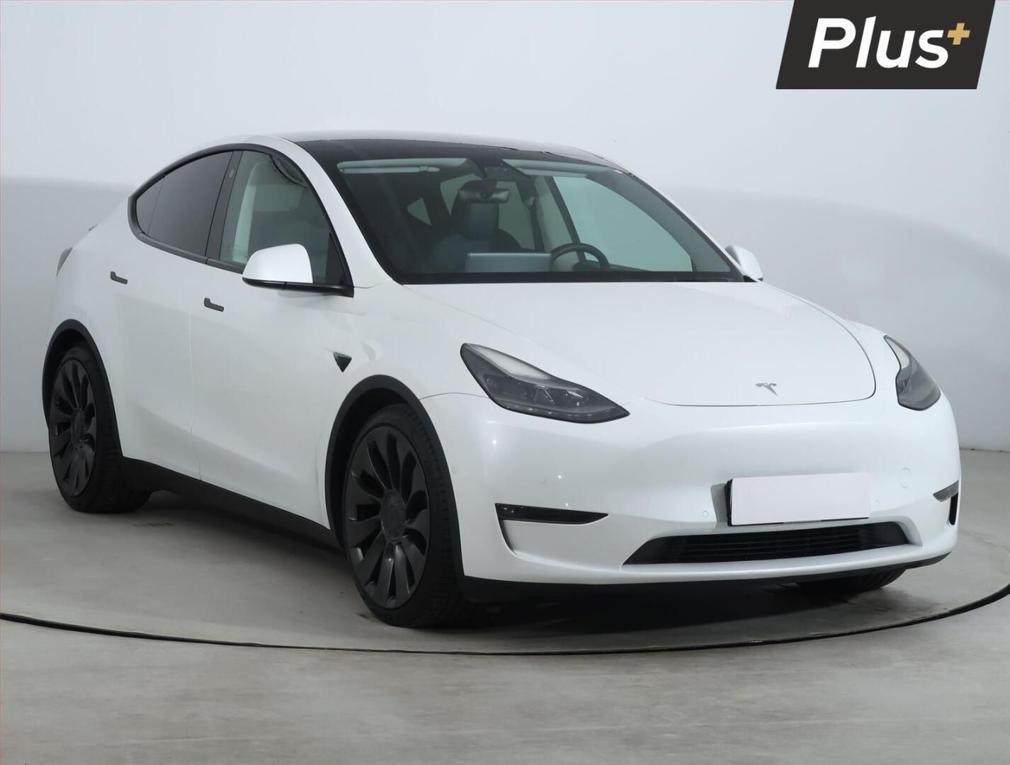 Tesla Model Y, Performance 79kWh, SoH 92%