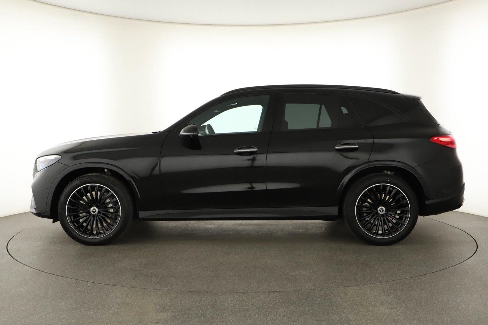 Mercedes-Benz GLC, 220 d 4MATIC, AMG Line - fotka 2