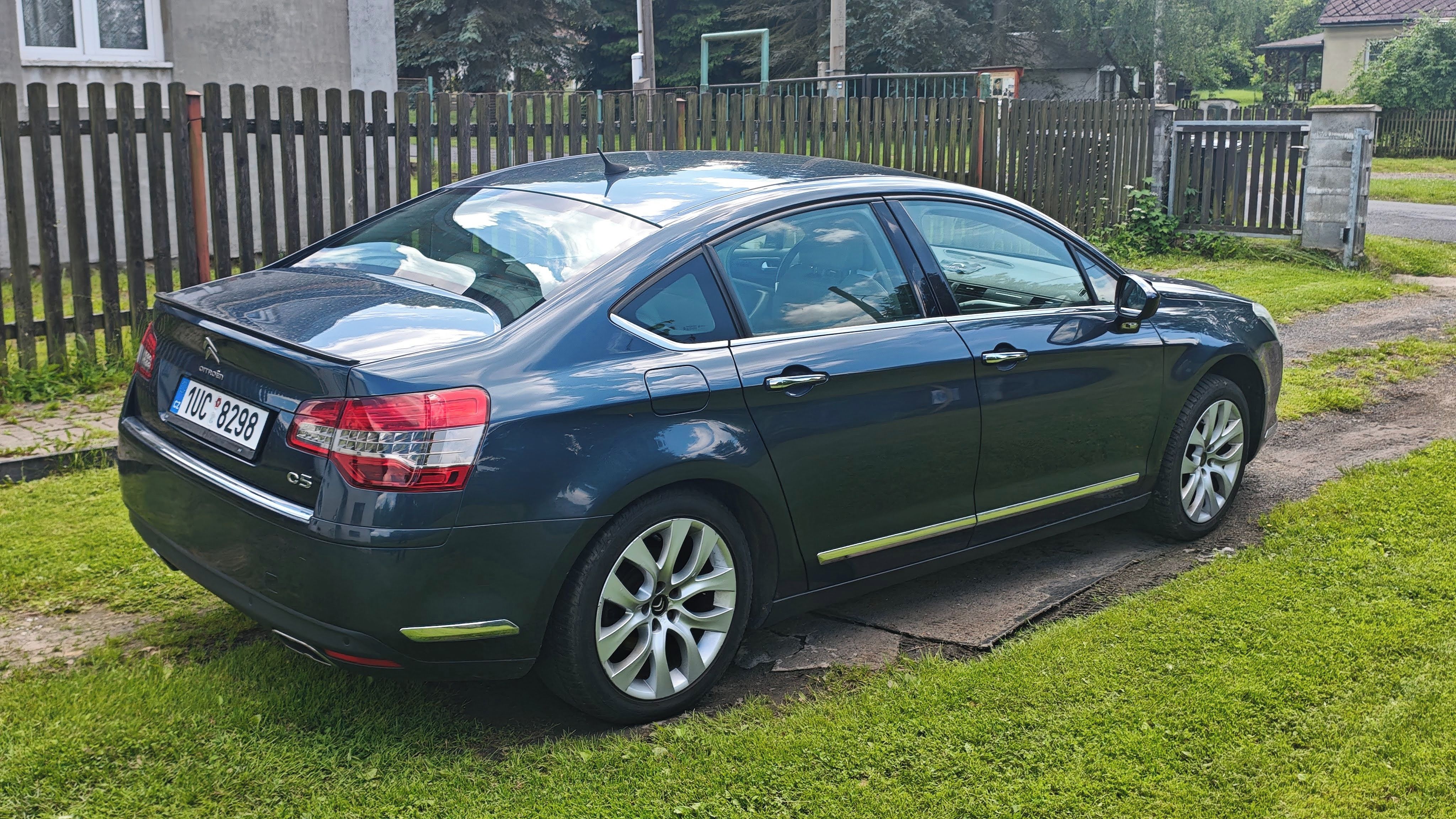 Citroën C5, Citroën C5 Executive 2.2 HDi - fotka 4