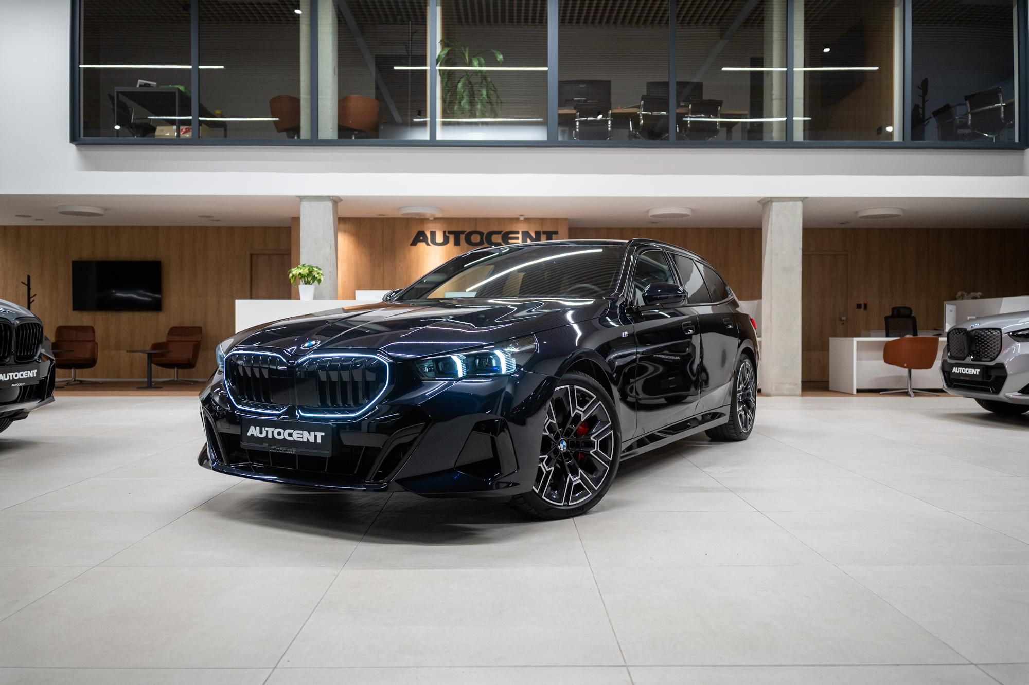 BMW Řada 5, 540xd M-SPORT NEZÁVISLÉ PANO