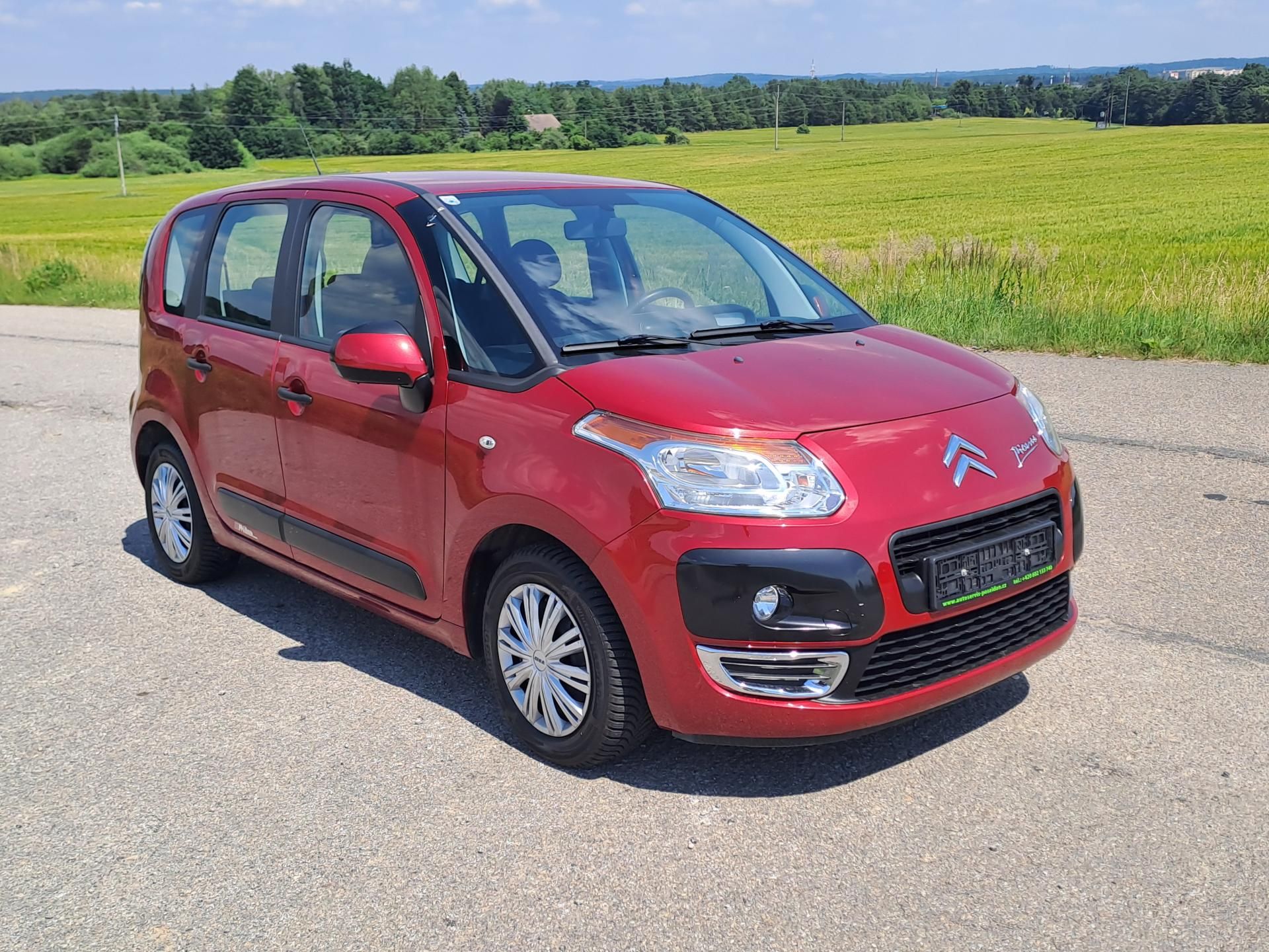 Citroën C3 Picasso, 1.4 SERVISOVÁNO PĚKNÝ STAV - fotka 3