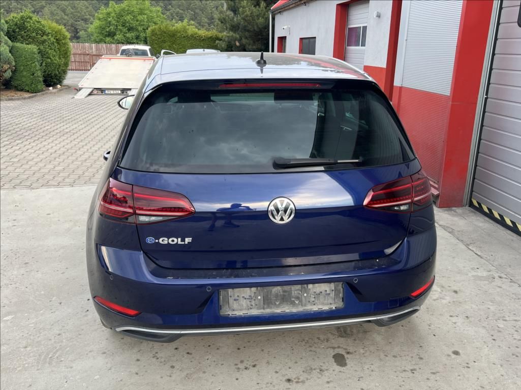 Volkswagen e-Golf, Pro Sport NAVI záruka TČ - fotka 4