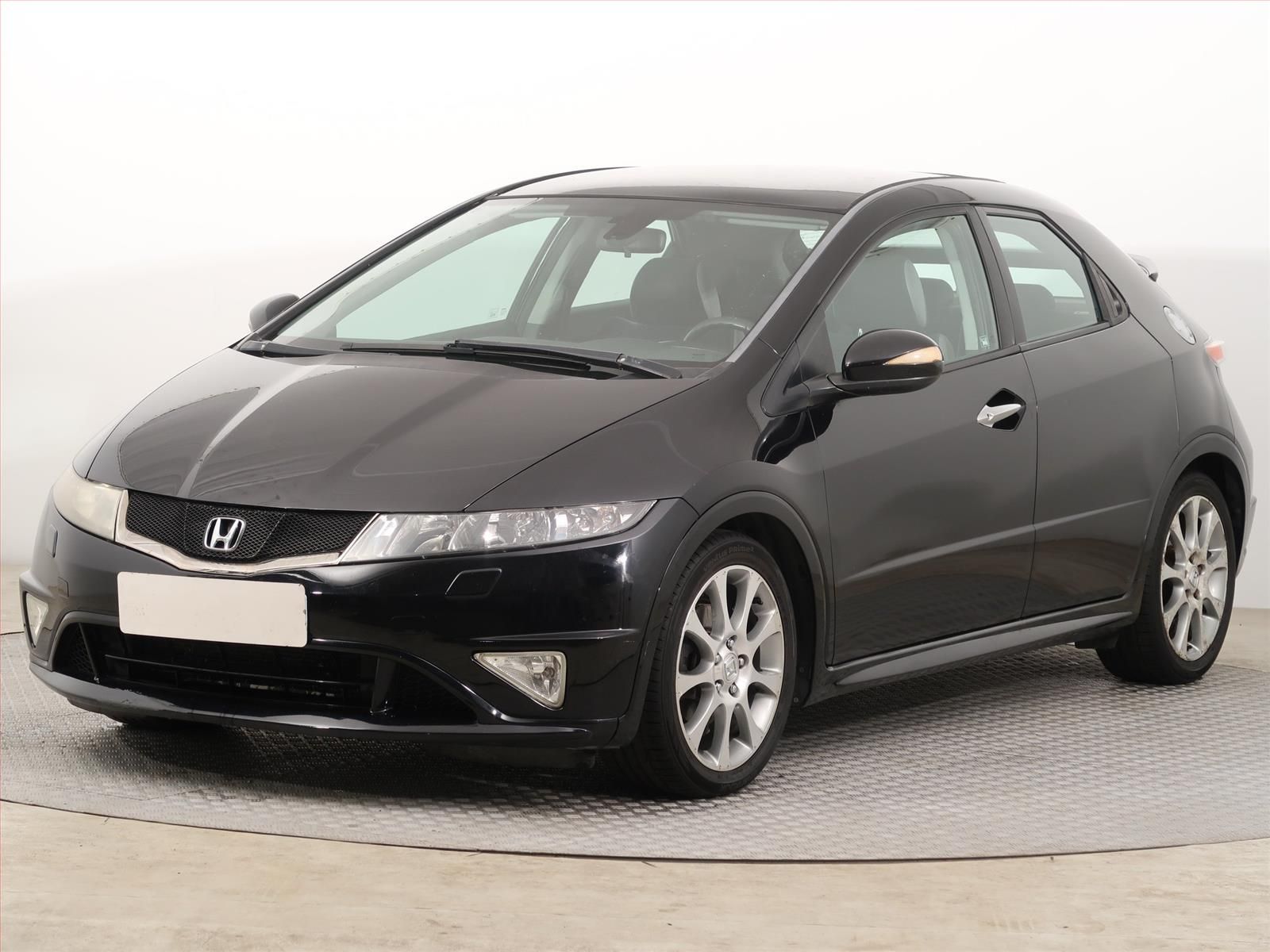 Honda Civic, 1.8, Navi, Automatická klima - fotka 2