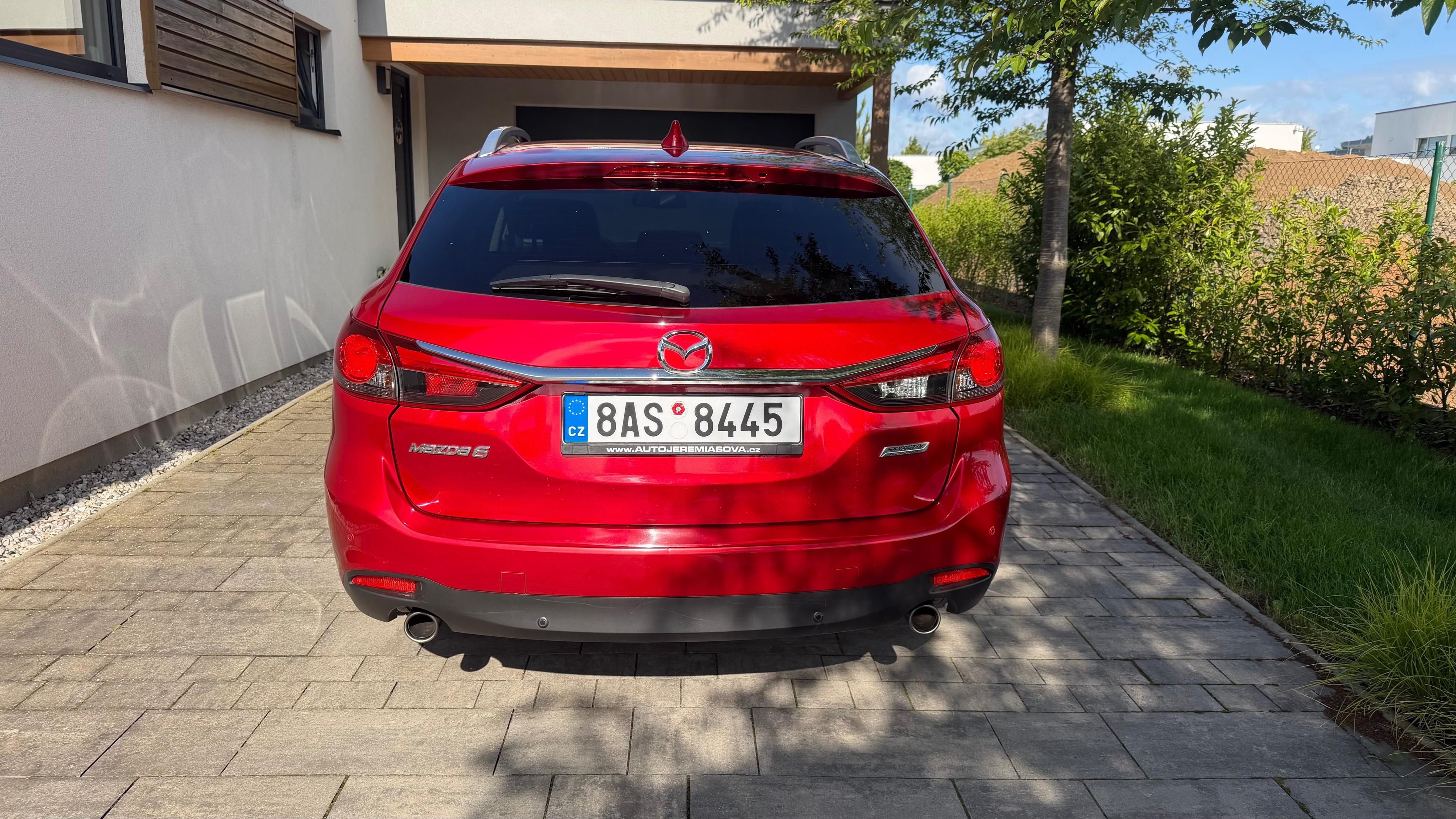 Mazda 6, 2014, benzín, 111 tis. km - fotka 4