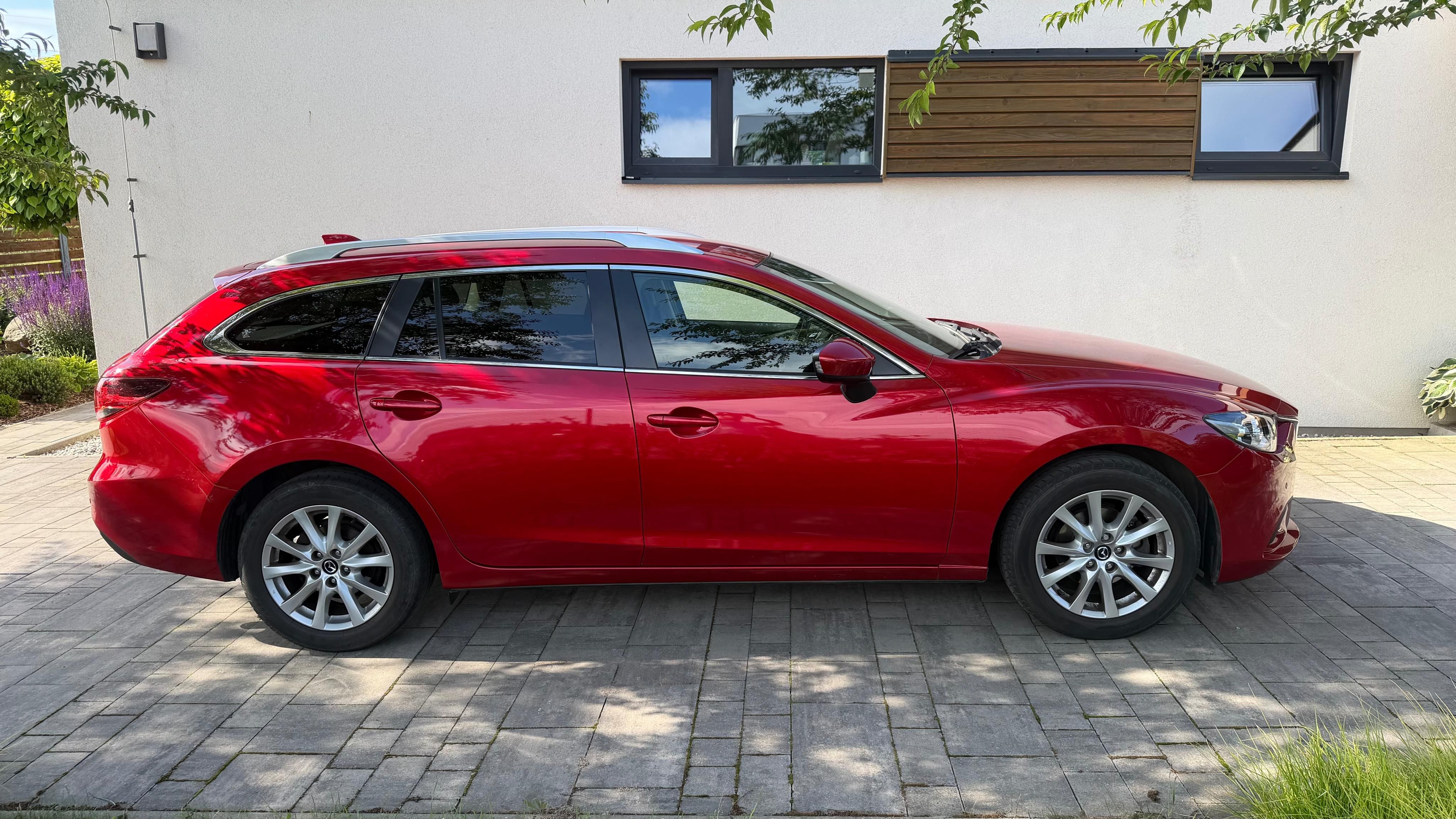 Mazda 6, 2014, benzín, 111 tis. km - fotka 3