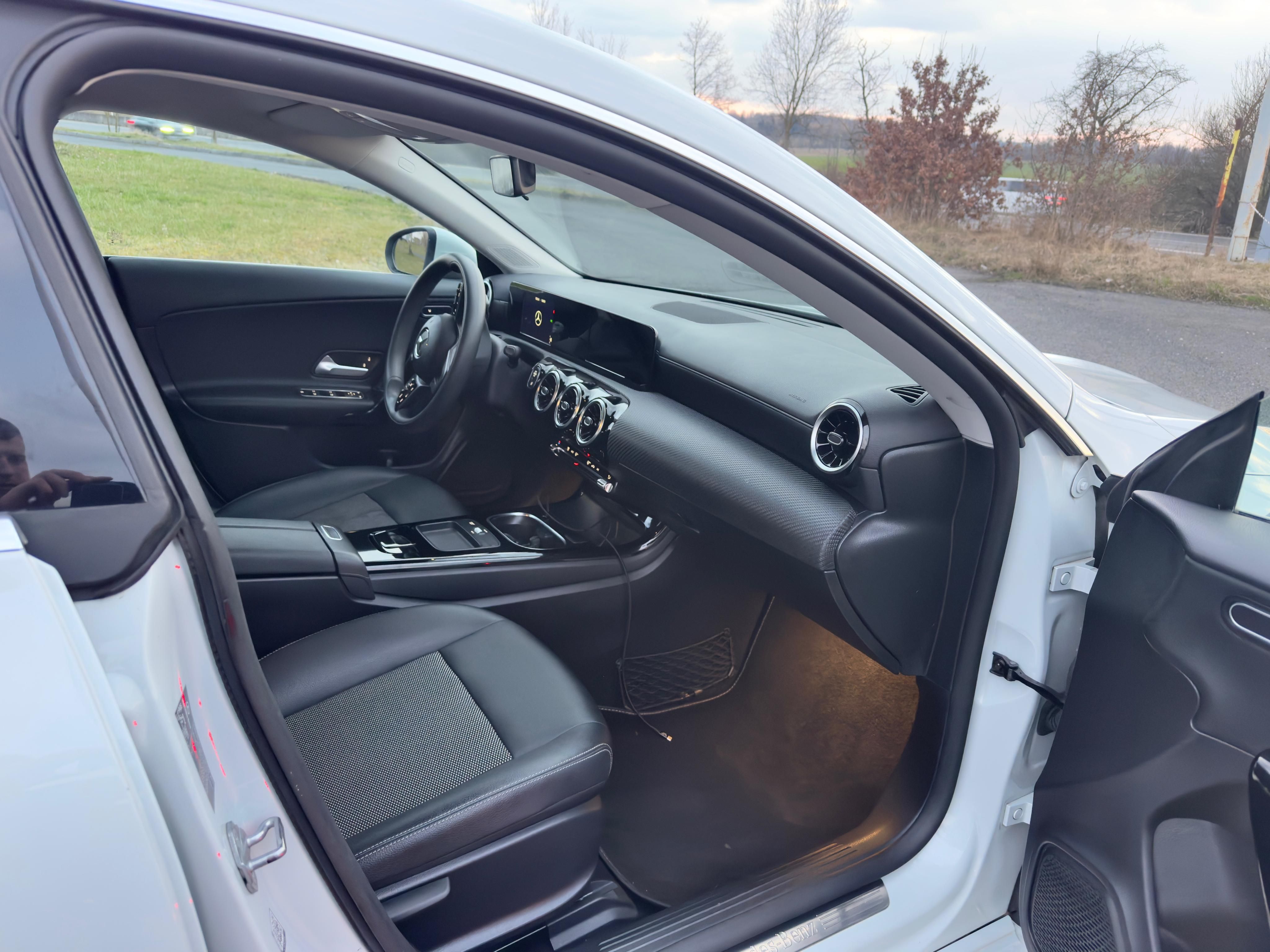 Mercedes-Benz CLA, 2.0 d - fotka 5