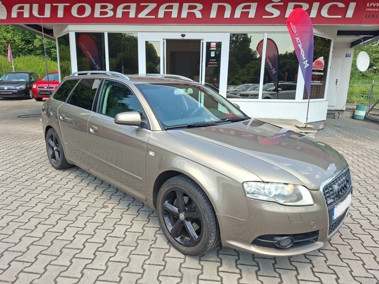 Audi A4, 2.0TDI 103kW AUT - fotka 2