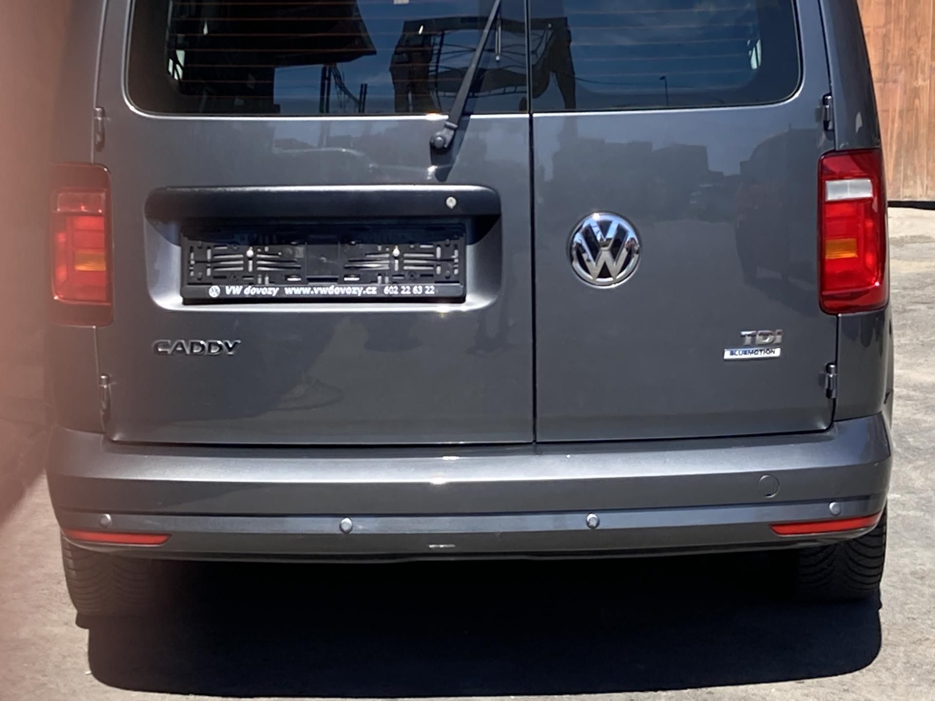 Volkswagen Caddy, MAXI 2,0TDi 7míst multtif.vola - fotka 6