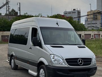 W906 2.2CDI 80kw automatická