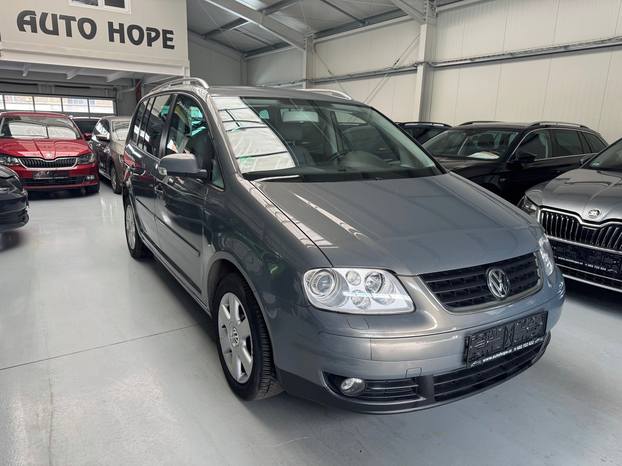 Volkswagen Touran, 2.0 TDI DSG Highline