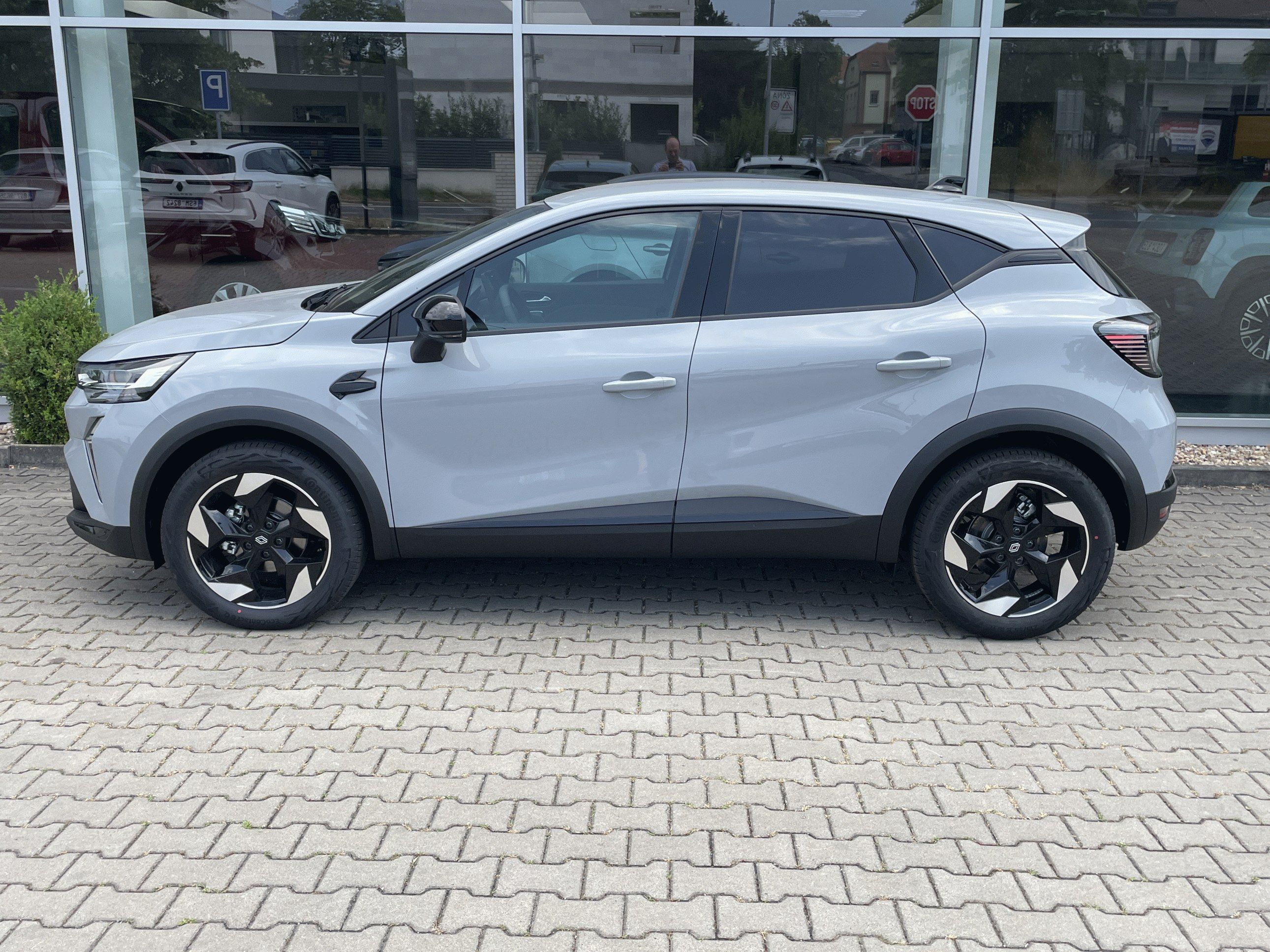 Renault Captur, TCe 90 Techno - fotka 4