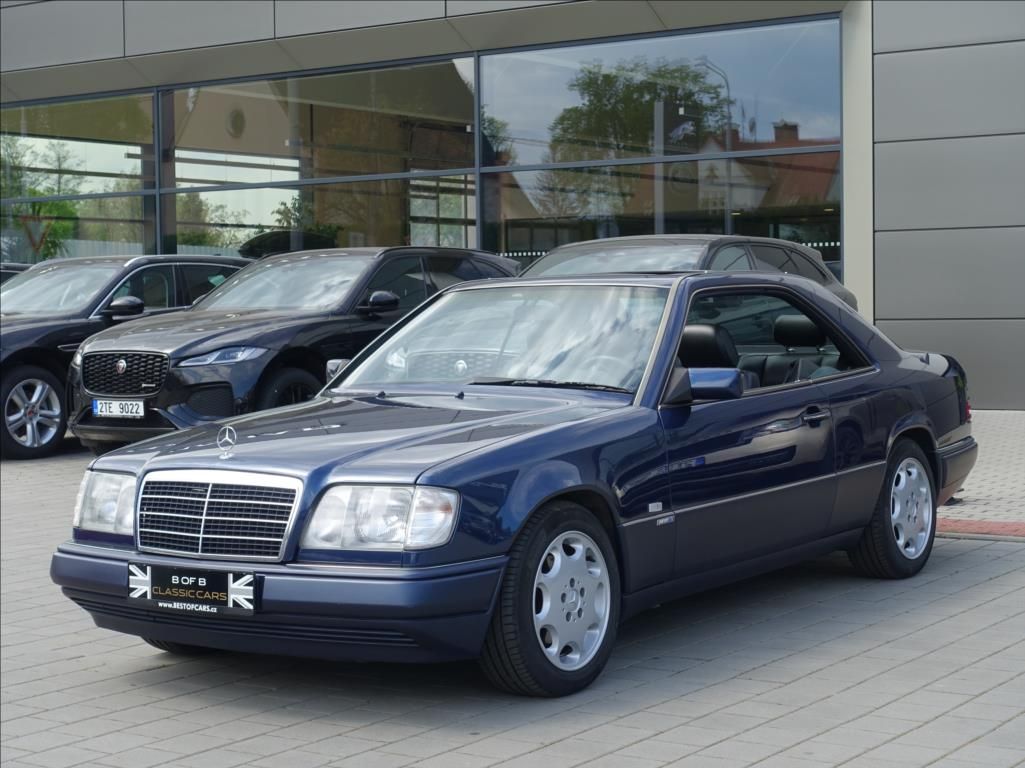 Mercedes-Benz 124, 2,0 200 Sportline coupé,AC,TOP - fotka 3