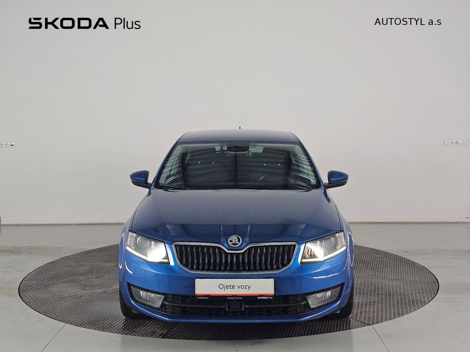 Škoda Octavia, 2.0TDi 110kW DSG ELEGANCE PLUS - fotka 4