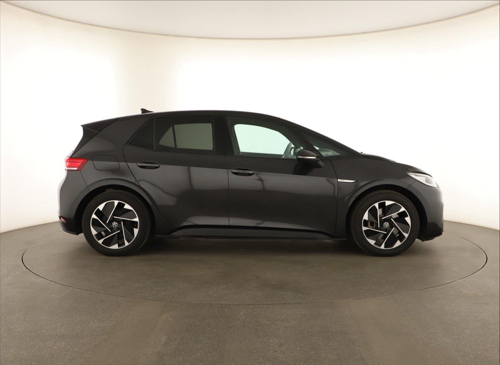 Volkswagen ID.3, Pro Perf. (62 kWh), SoH 91% - fotka 6