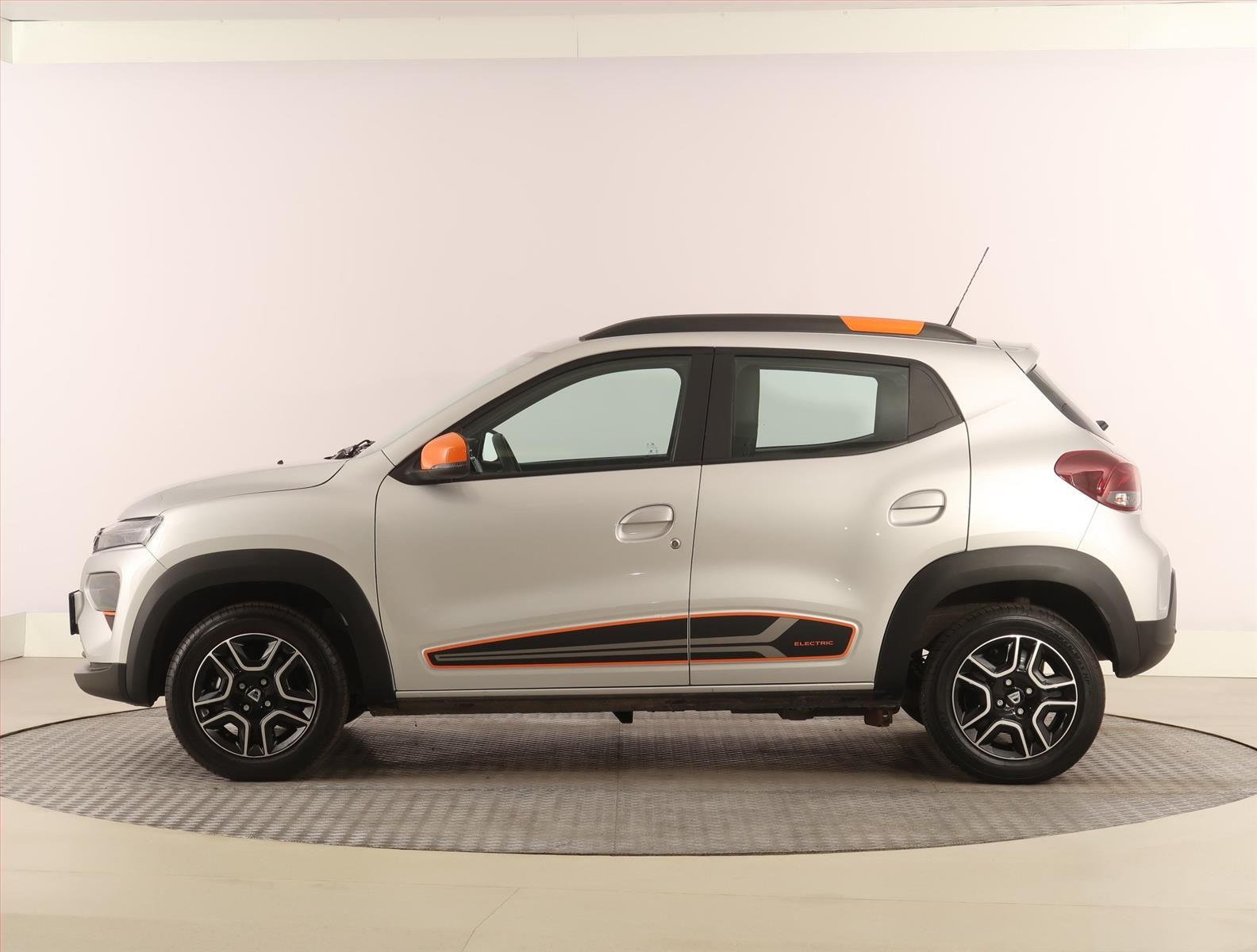 Dacia Spring, Electric 45 (27 kWh), SoH 91% - fotka 3