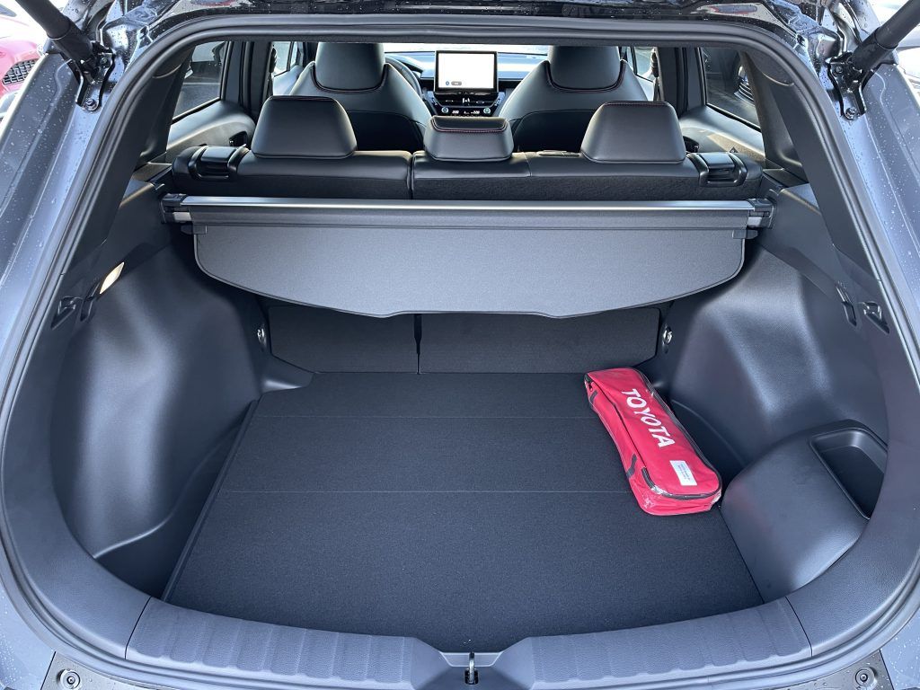 Toyota Corolla Cross, 2.0 Hybrid GR Sport - fotka 6