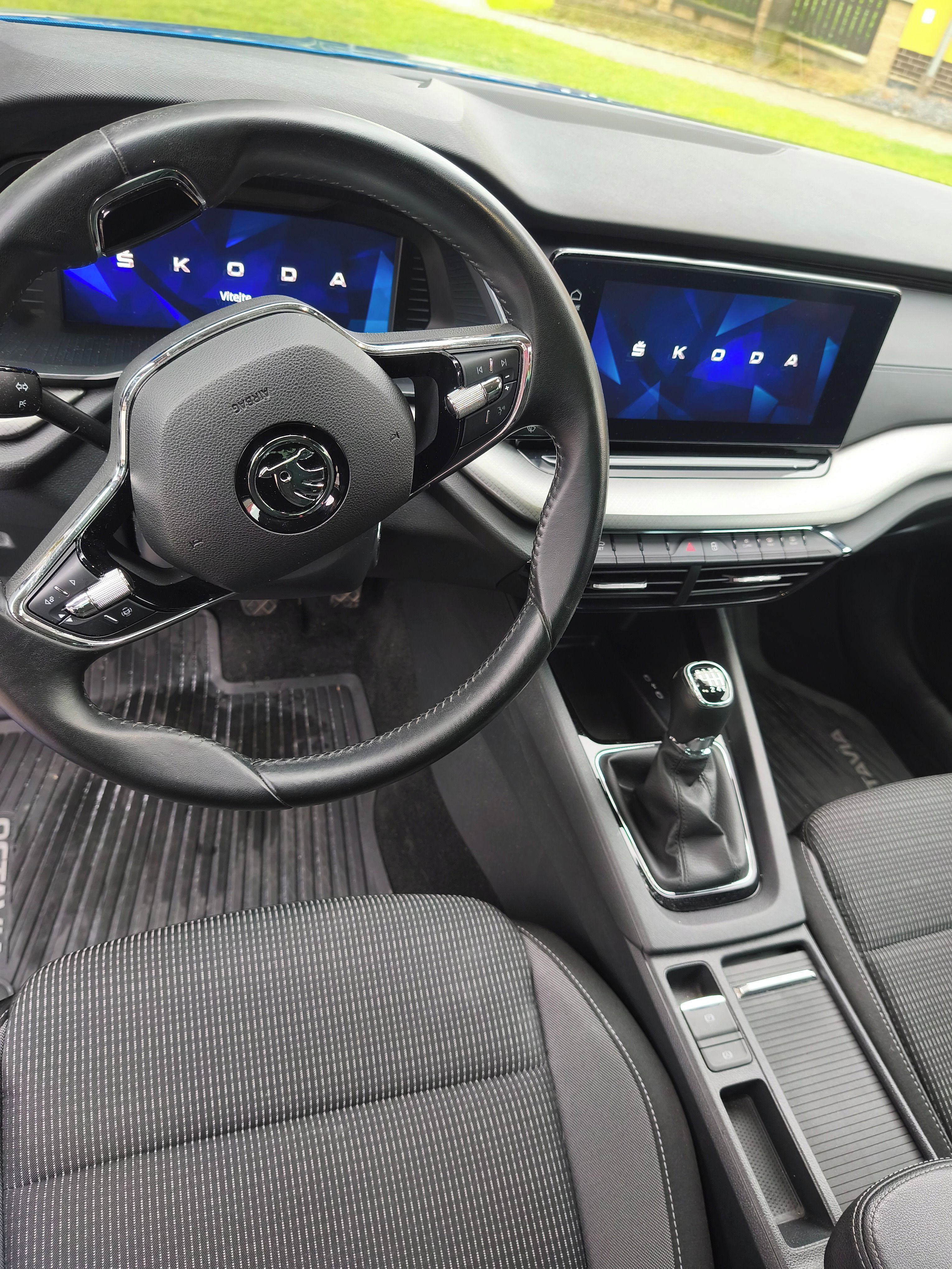 Škoda Octavia - fotka 3