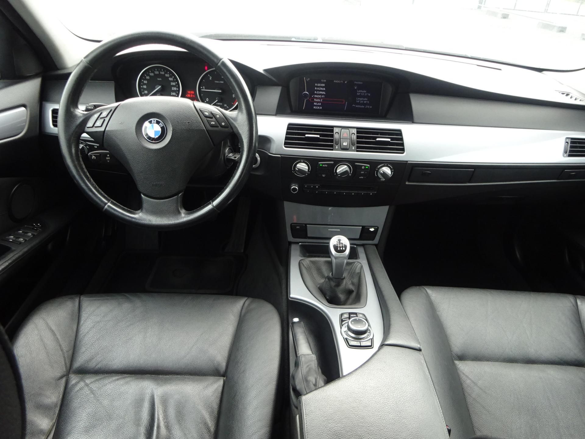 BMW Řada 5, 520d 120kW KŮŽE SERVIS - fotka 6
