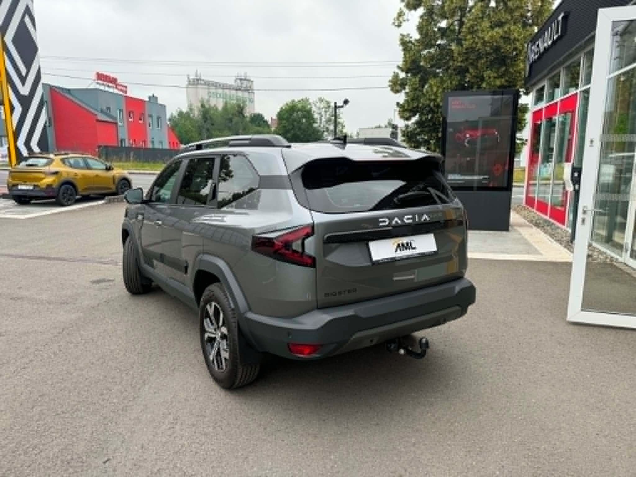 Dacia Bigster, Expression Tce 140 - fotka 4