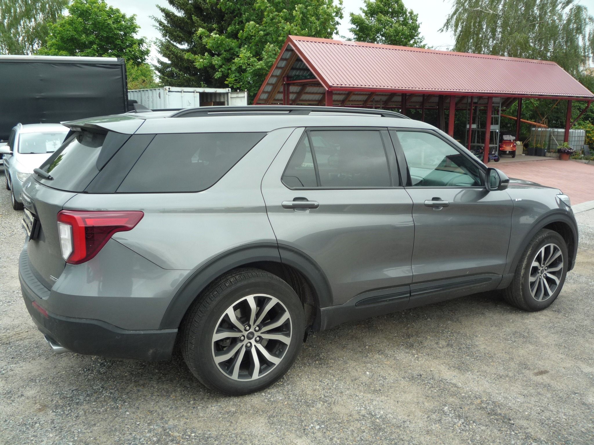 Ford Explorer, 3,0EcoBoostST LINE Servisováno - fotka 5