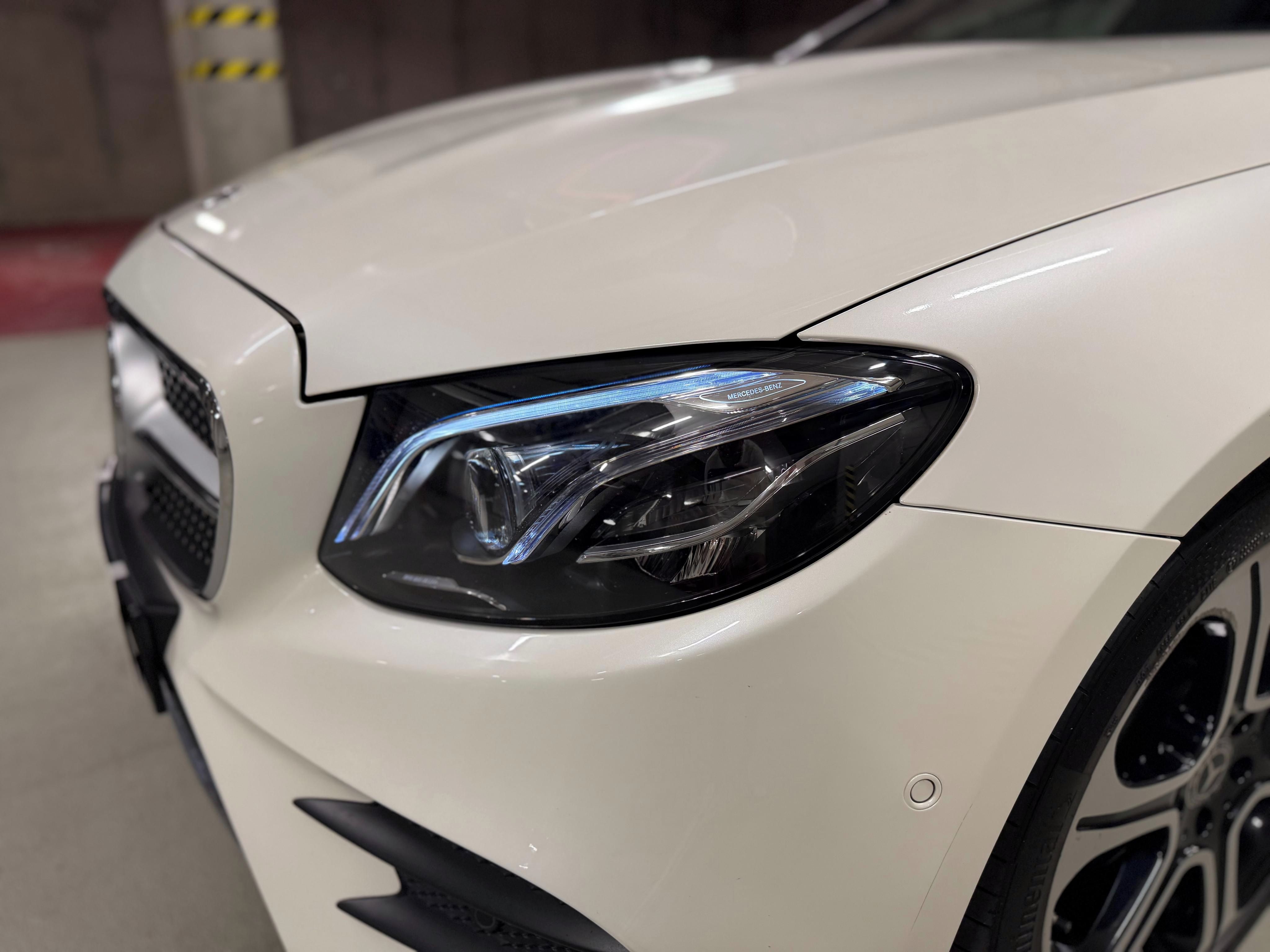 Mercedes-Benz Třídy E, 400/4M/Coupé/ČR-1.maj/pano/360 - fotka 2