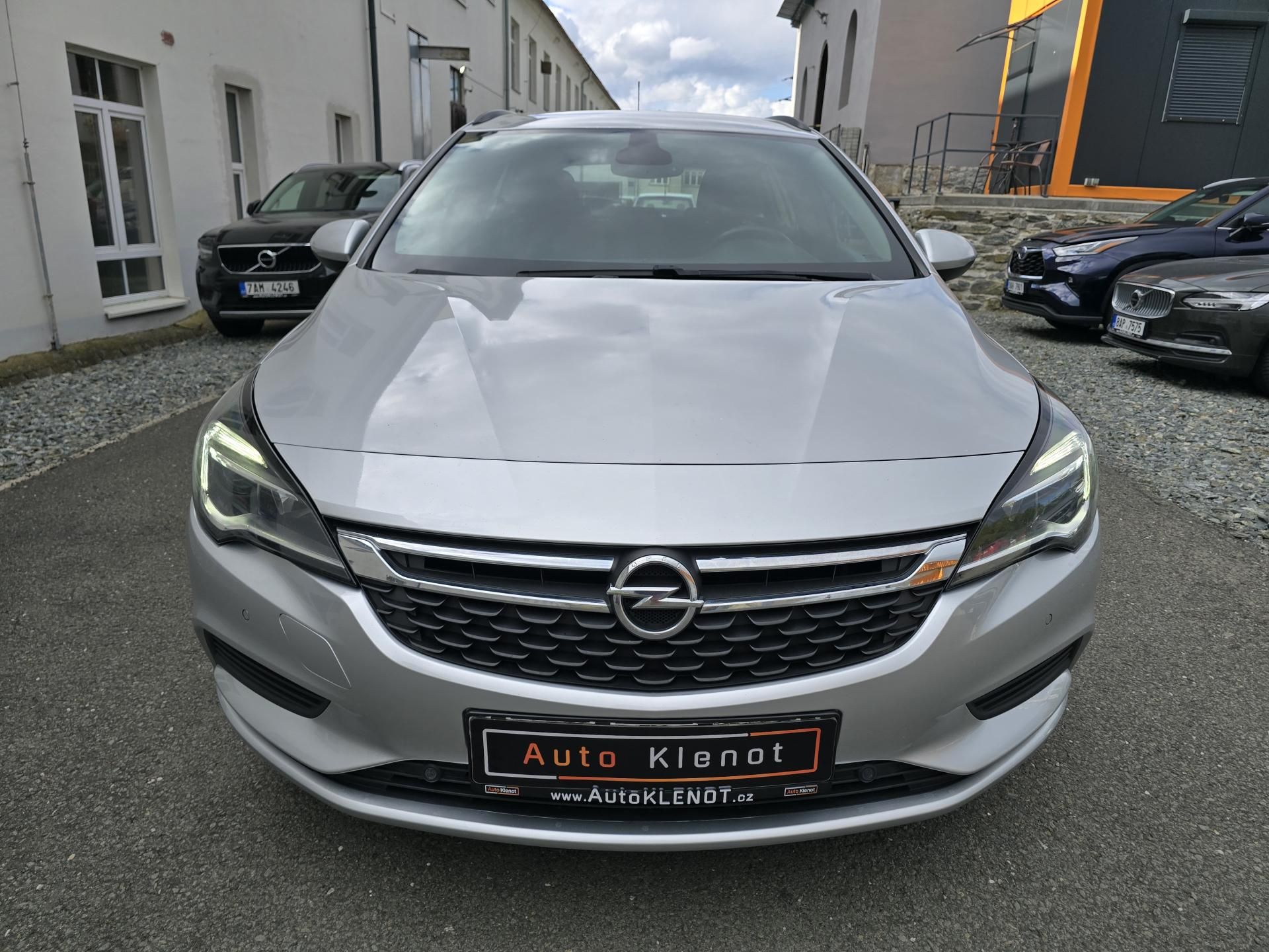 Opel Astra, 1.6CDTI 81kW ENJOY DIGIKLIMA - fotka 3