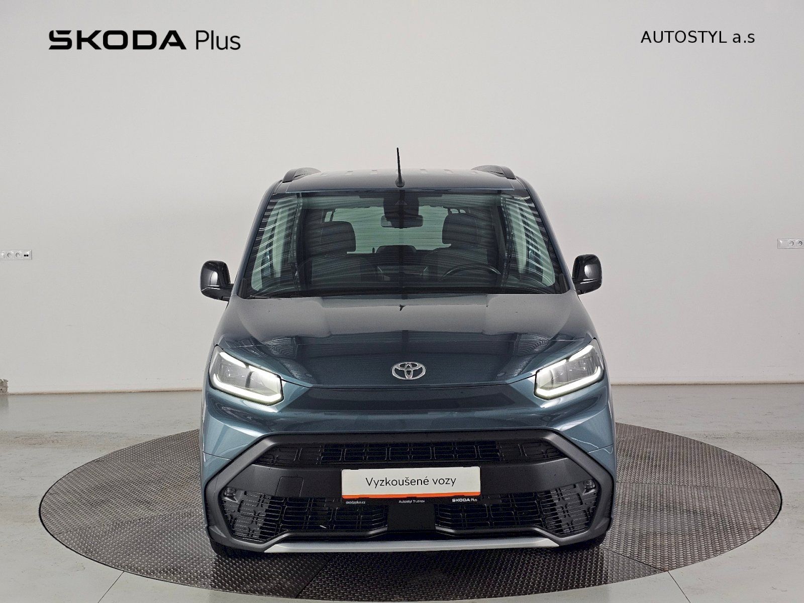 Toyota Proace City Verso, L1 1.5D 130k FAMILY - fotka 4