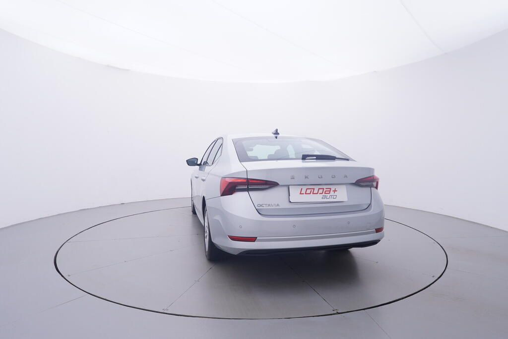 Škoda Octavia, Ambition 1.5 TSI CNG 96 kW - fotka 4