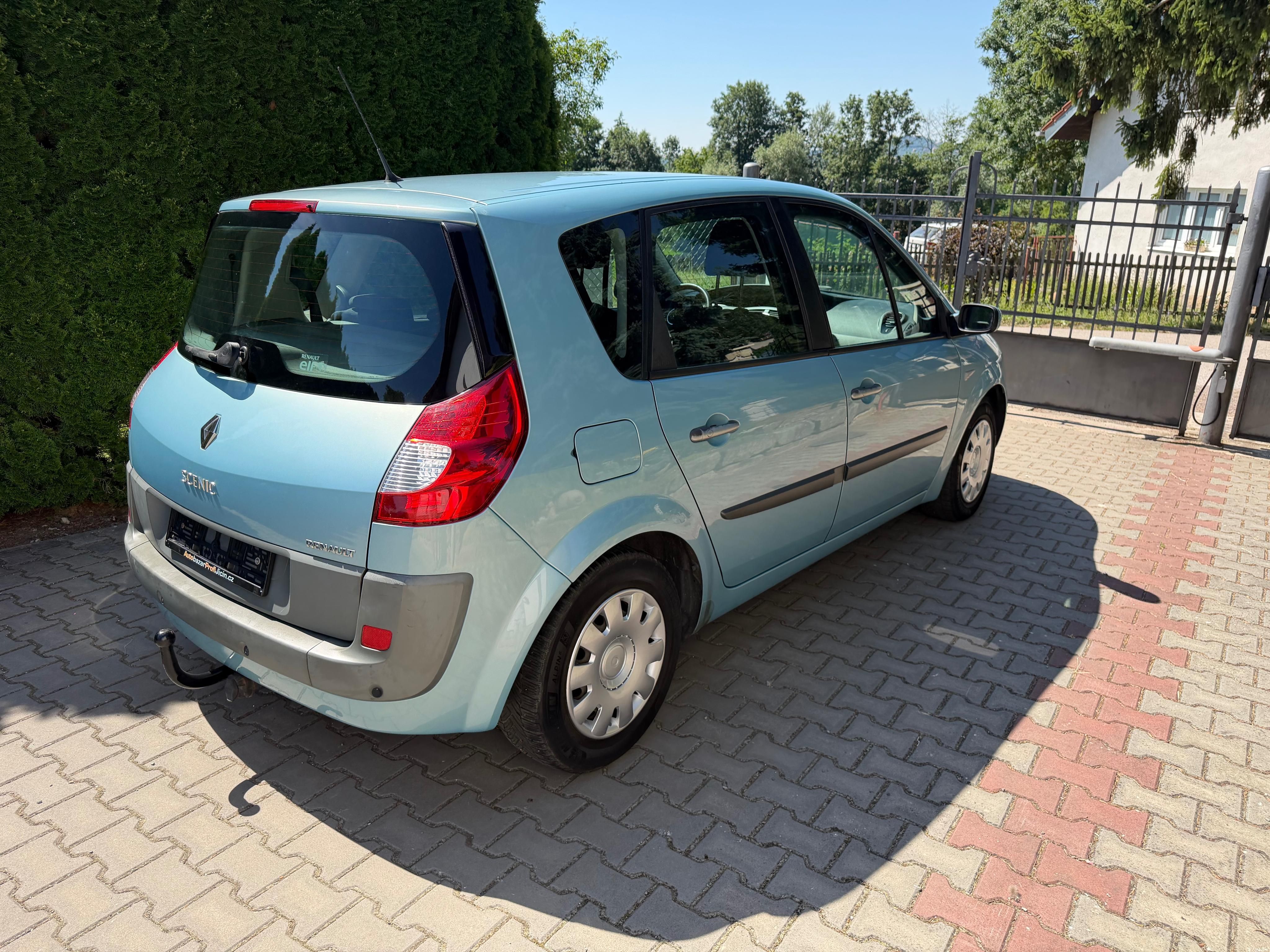 Renault Scénic, 1,6i / 82 kw  , Tažné - fotka 4