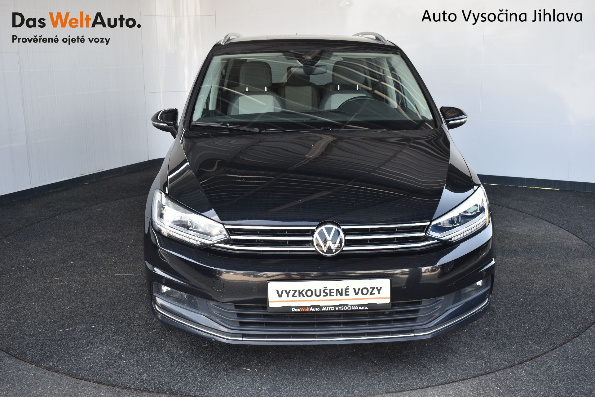 Volkswagen Touran, 1.5TSI 110kW DSG, LED, 7 míst - fotka 4