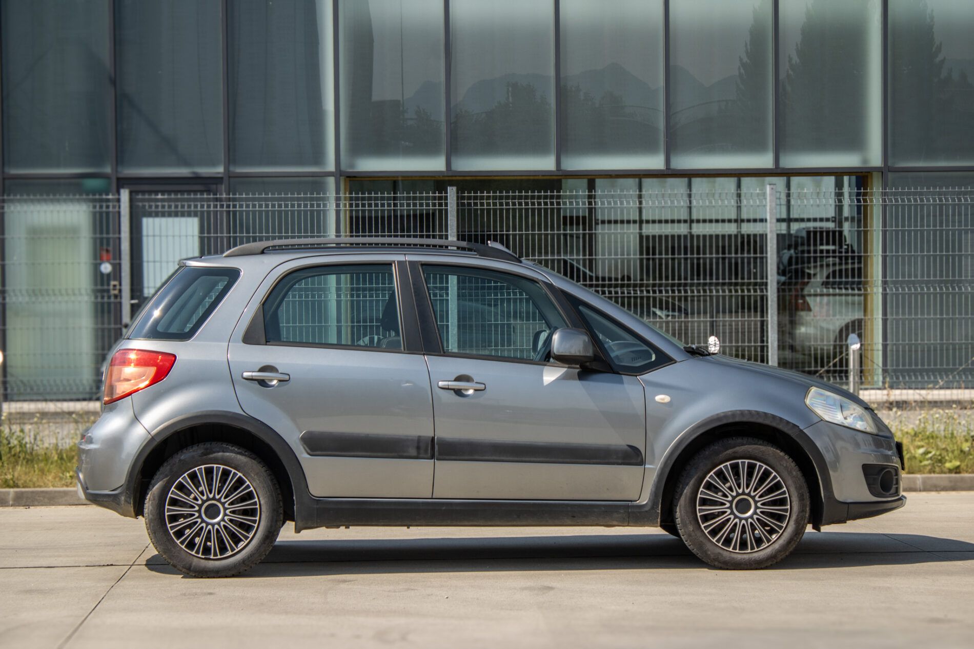 Suzuki SX4 - fotka 4
