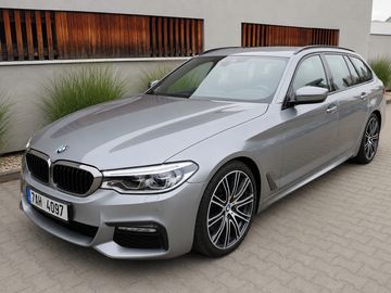 M550d x-Drive B&W LASER PANO
