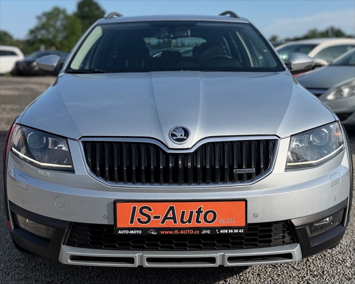 Škoda Octavia, 2,0 TDi  SCOUT 4x4 - fotka 3