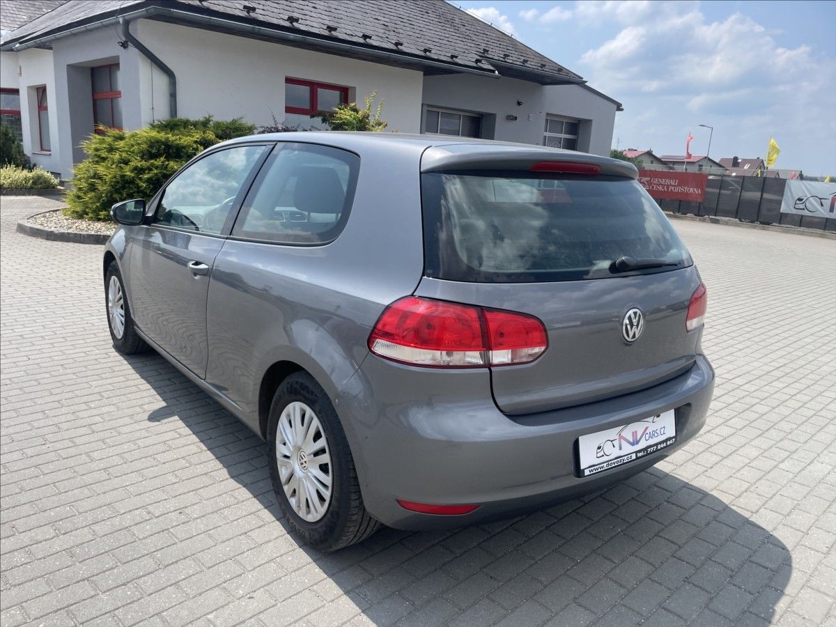 Volkswagen Golf, 1,4 MPi 59kw Klima ESP - fotka 3