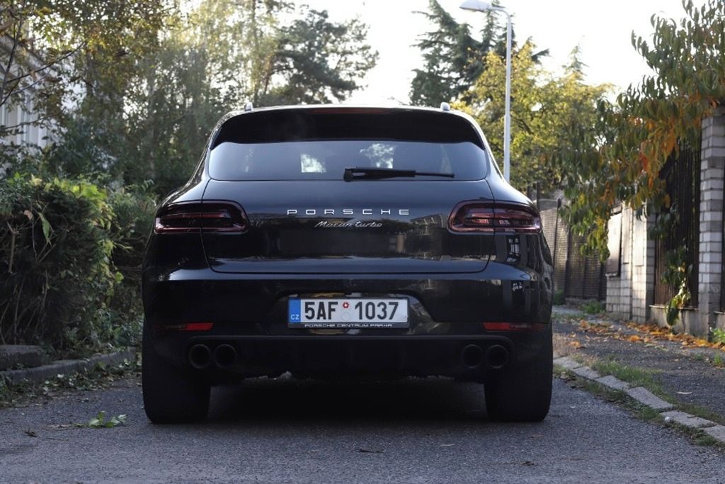 Porsche Macan, Porsche Macan Turbo 3.6 V6 - fotka 3