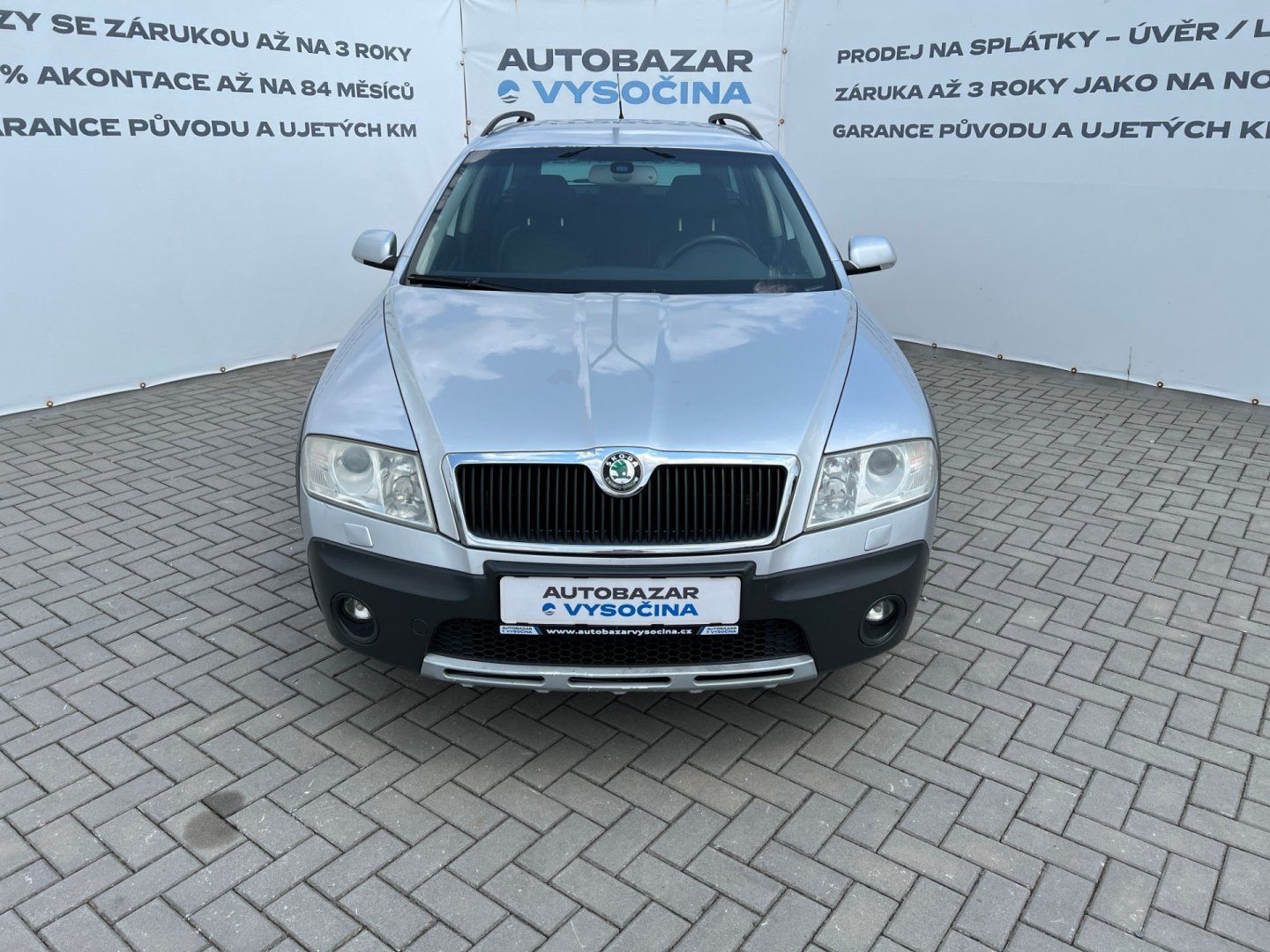 Škoda Octavia, Scout 2.0TDi 103kW! - fotka 2