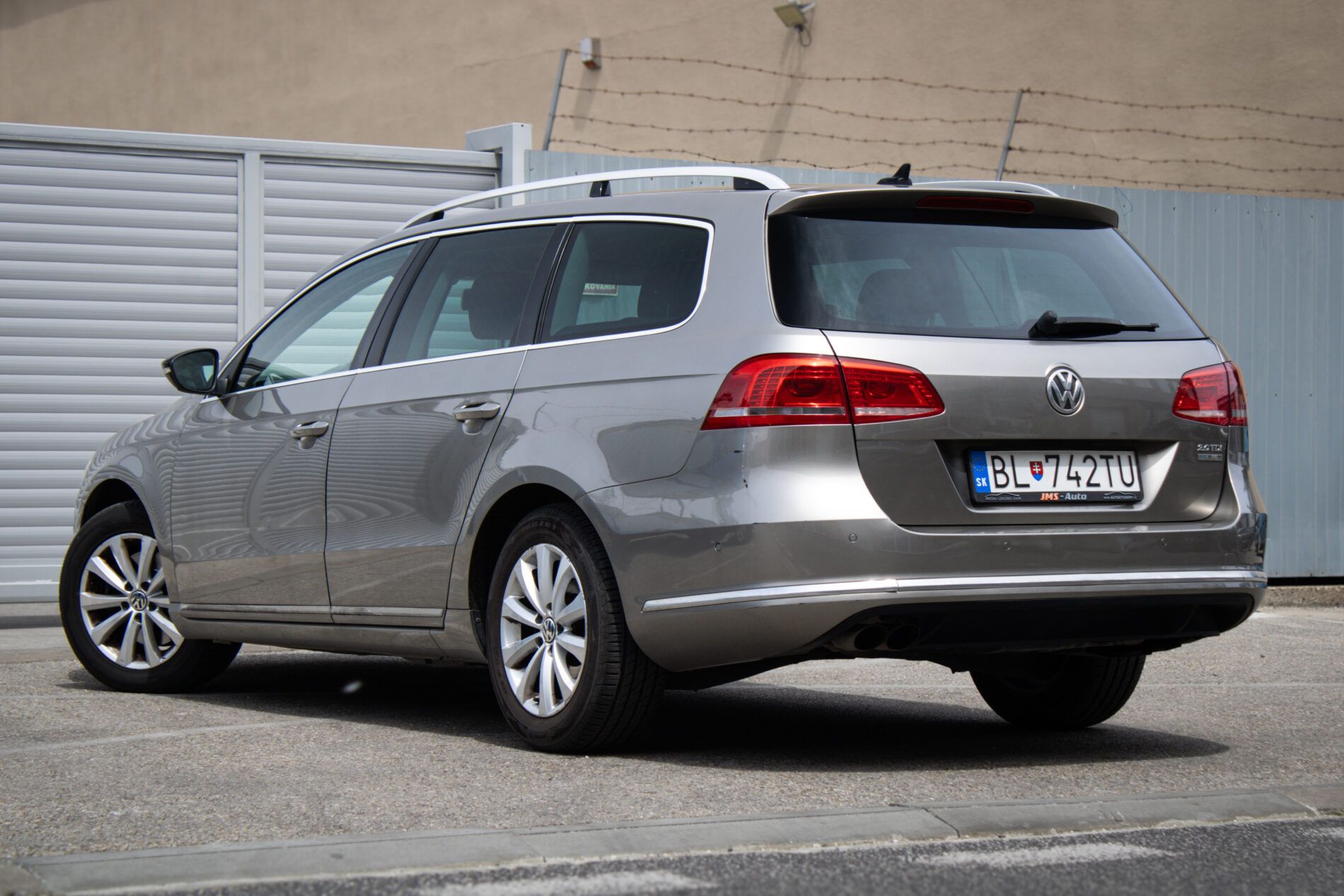 Volkswagen Passat Variant - fotka 3