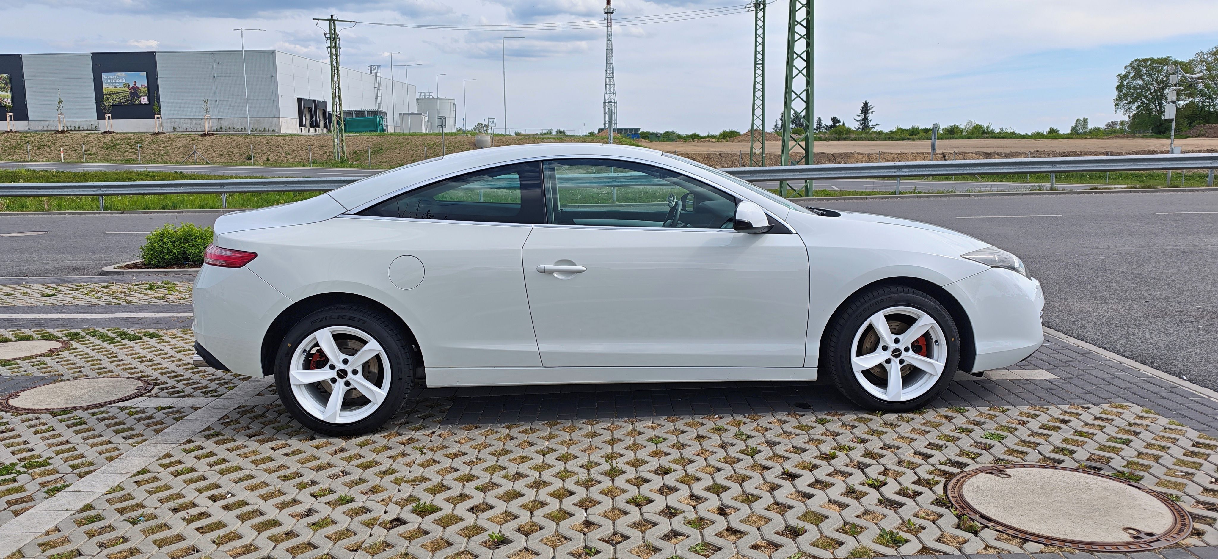 Renault Laguna, Renault Laguna Coupé AUTOMAT - fotka 6