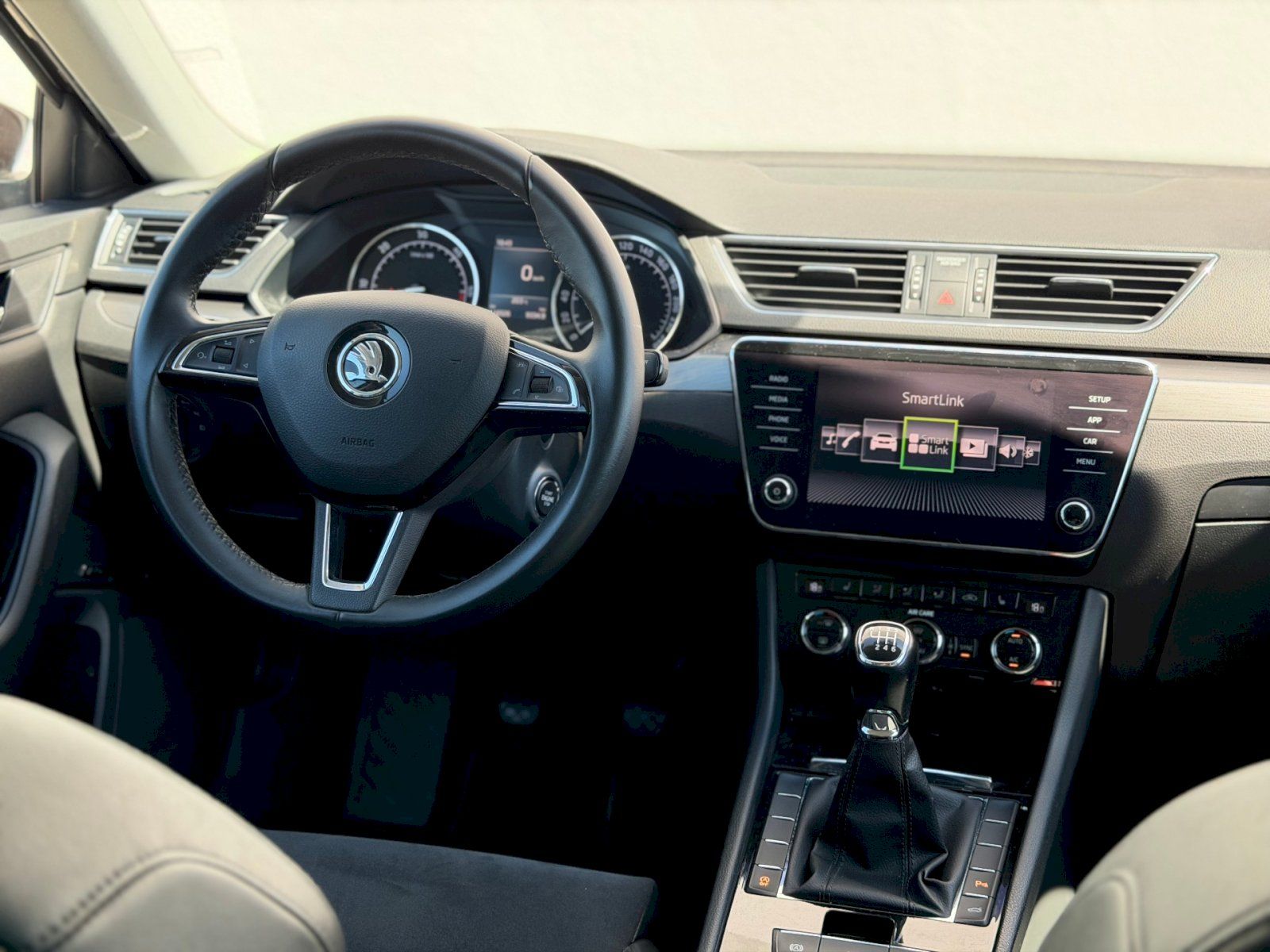 Škoda Superb, 2.0TDi 110kW STYLE - fotka 5