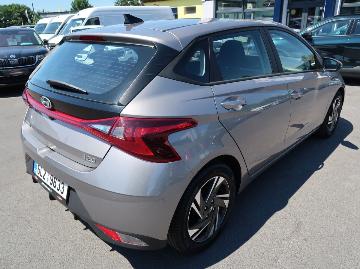 Hyundai i20, 1,2 i,1majČR,tov.záruka,klima - fotka 3