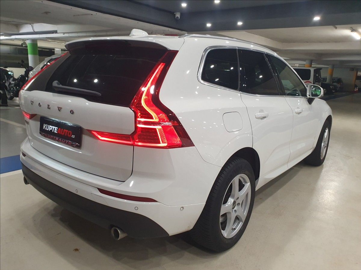 Volvo XC60, 2,0 D - fotka 3