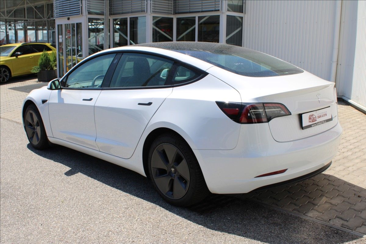 Tesla Model 3, LONG RANGE DUAL MOTOR - fotka 4