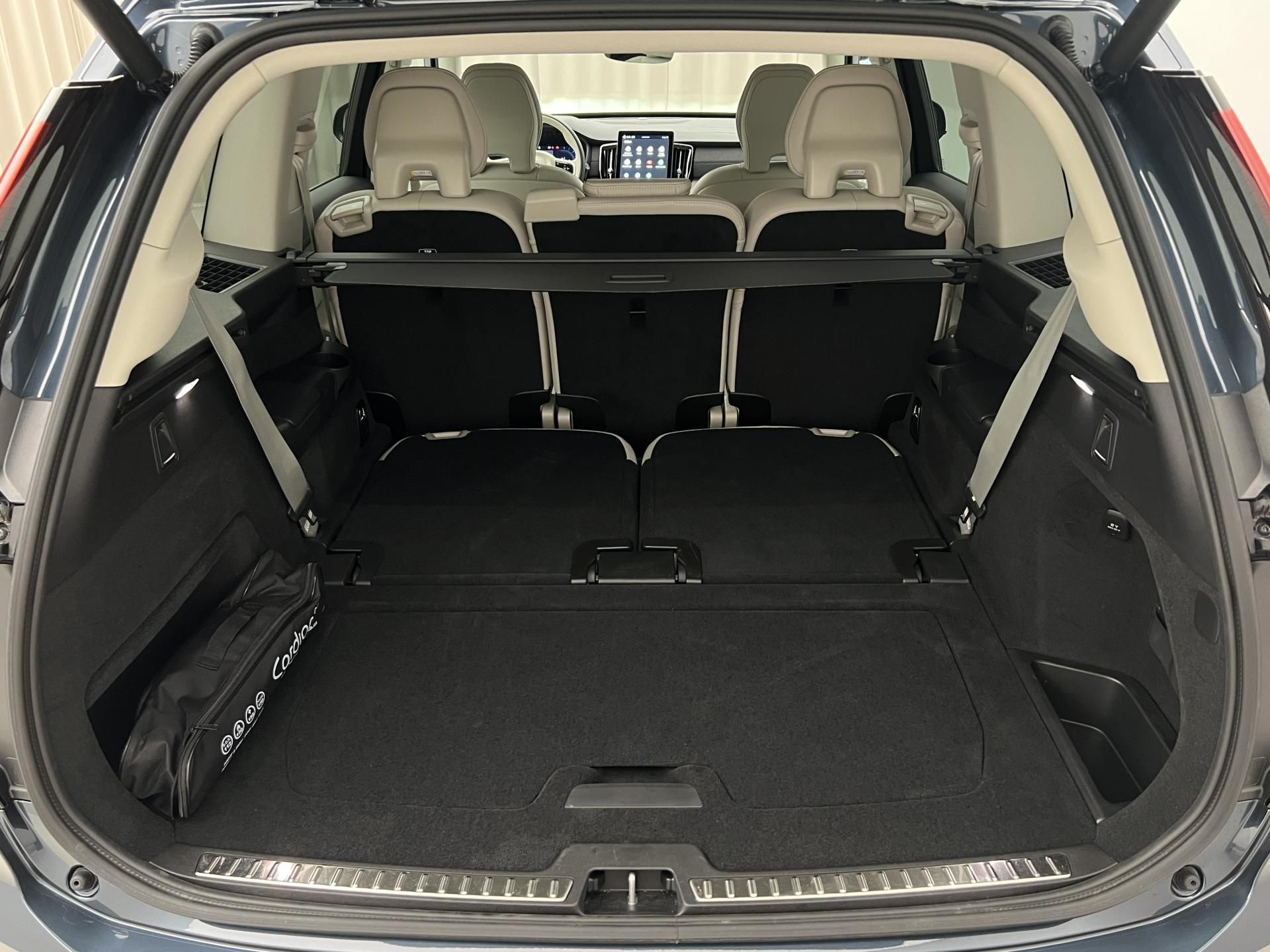 Volvo XC90, B5 AWD BRIGHT PLUS 7 MÍST - fotka 5