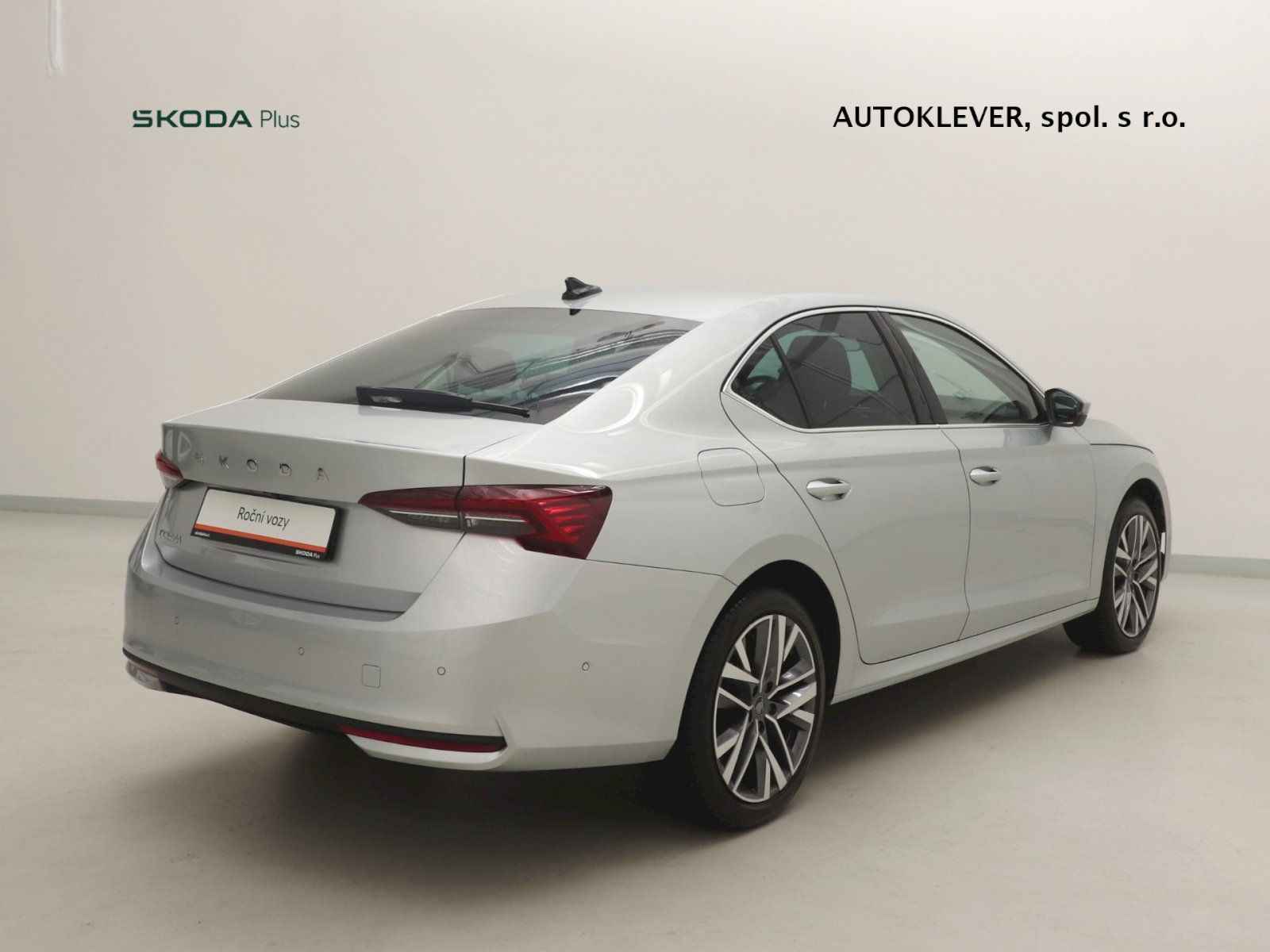Škoda Octavia, Exclusive Selection DSG 2.0TDI - fotka 2