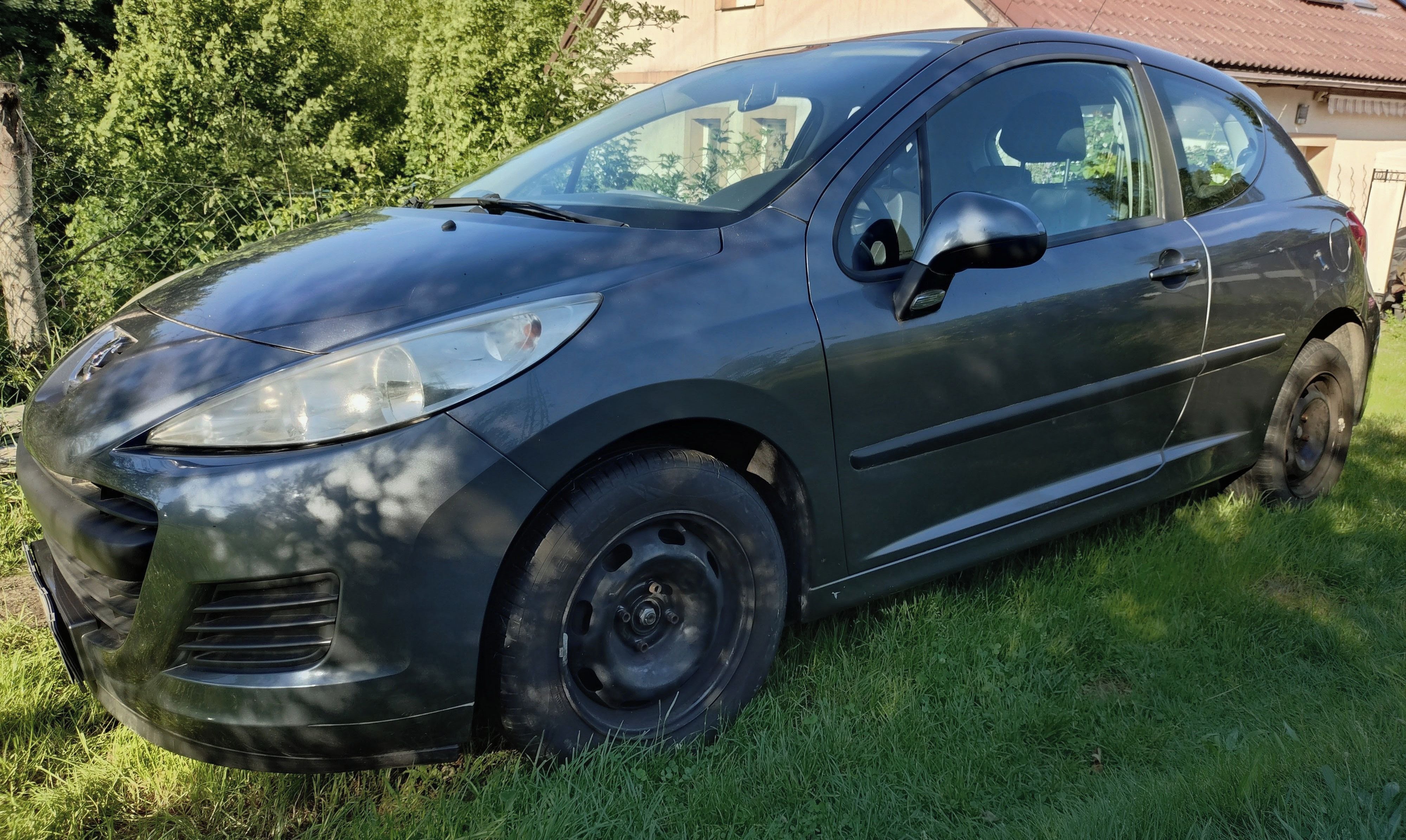 Peugeot 207, 1.4 - velmi dobrý stav - fotka 4